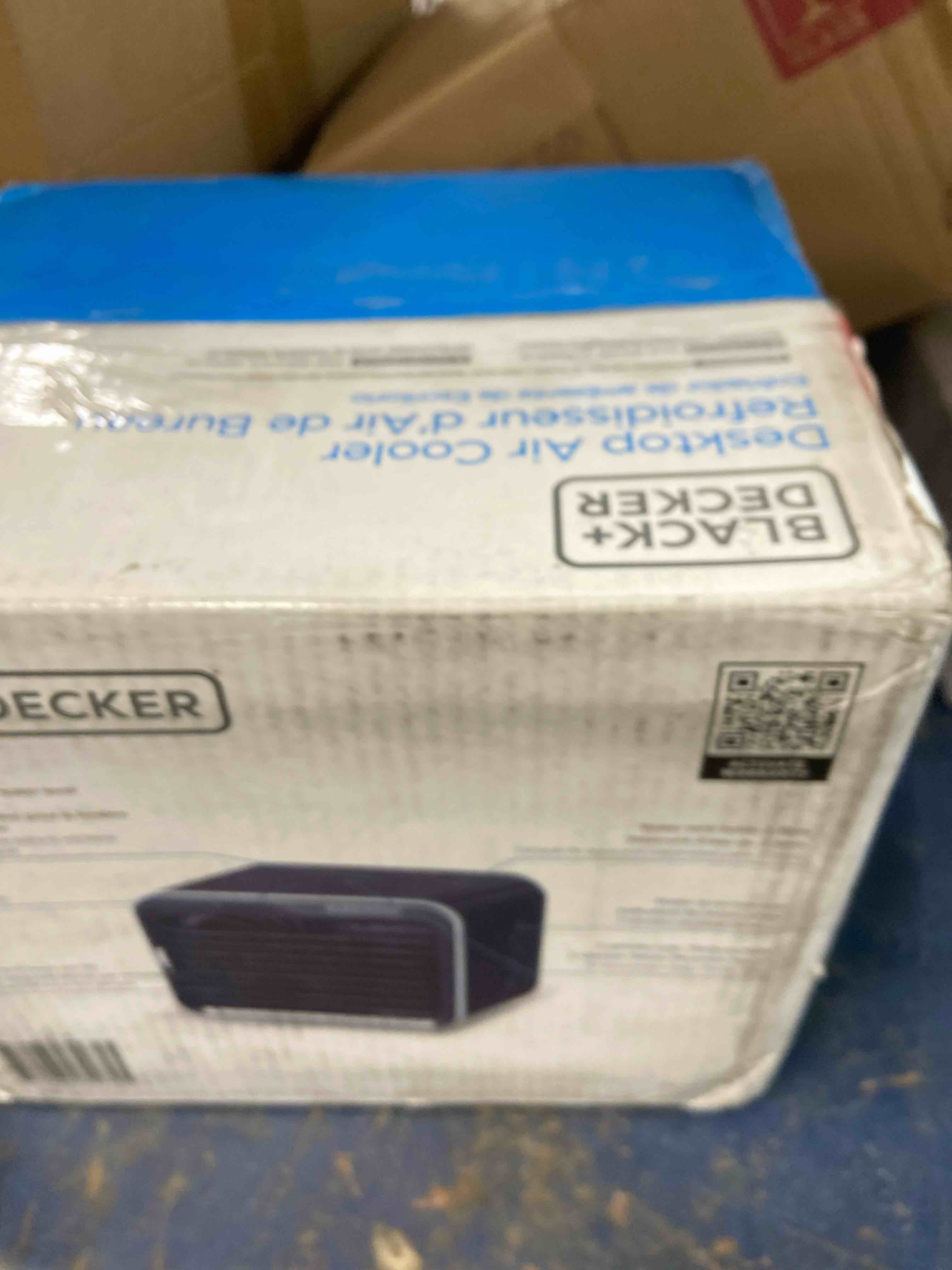 Condition photo showing New/Like New for black+decker desktop evaporative air cooler, 5-15/16"h x 7-1/2"w x 6-1/4"d, black