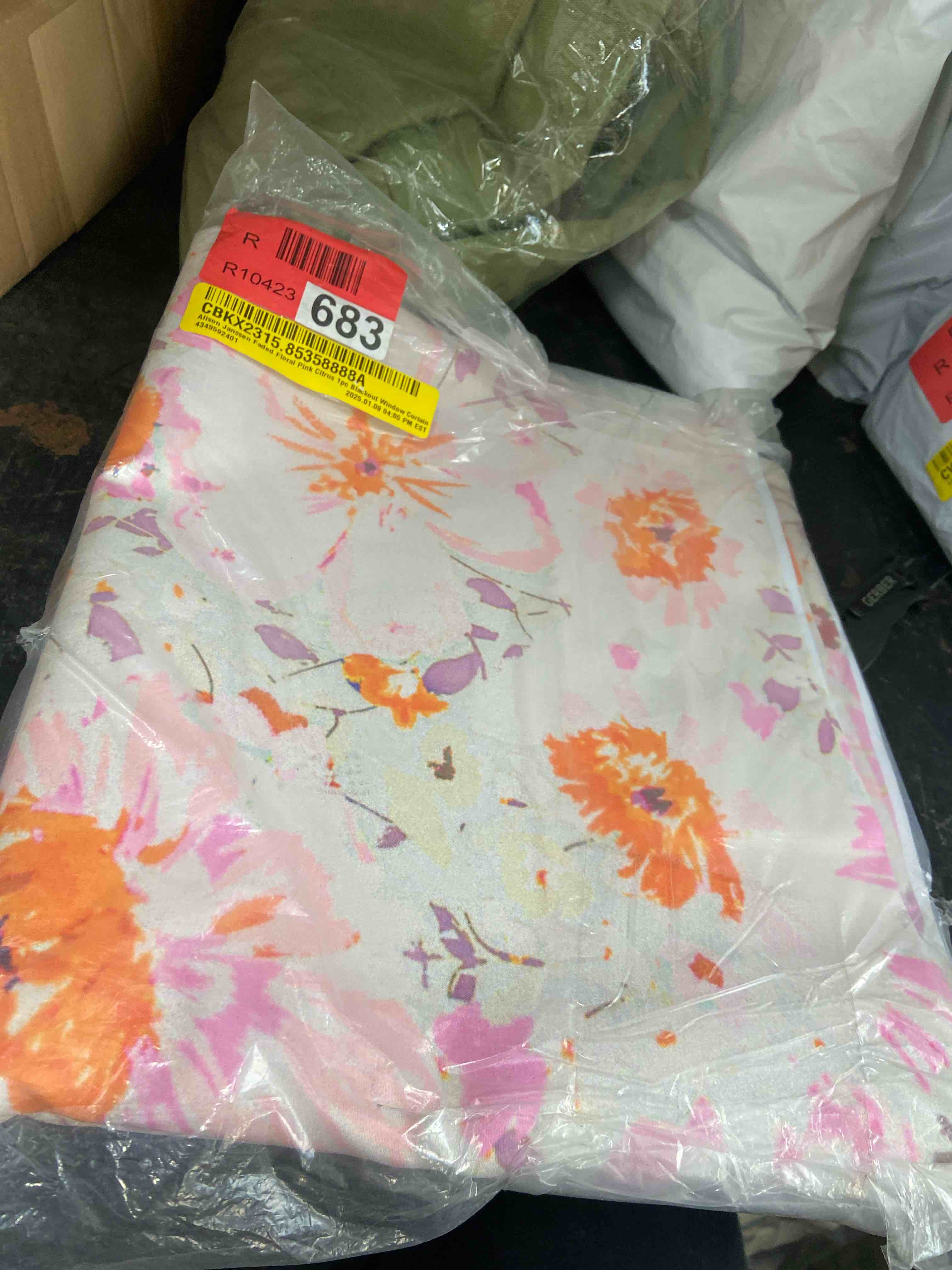 Condition photo showing New/Like New for alison janssen faded floral pink citrus 1pc blackout window curtain