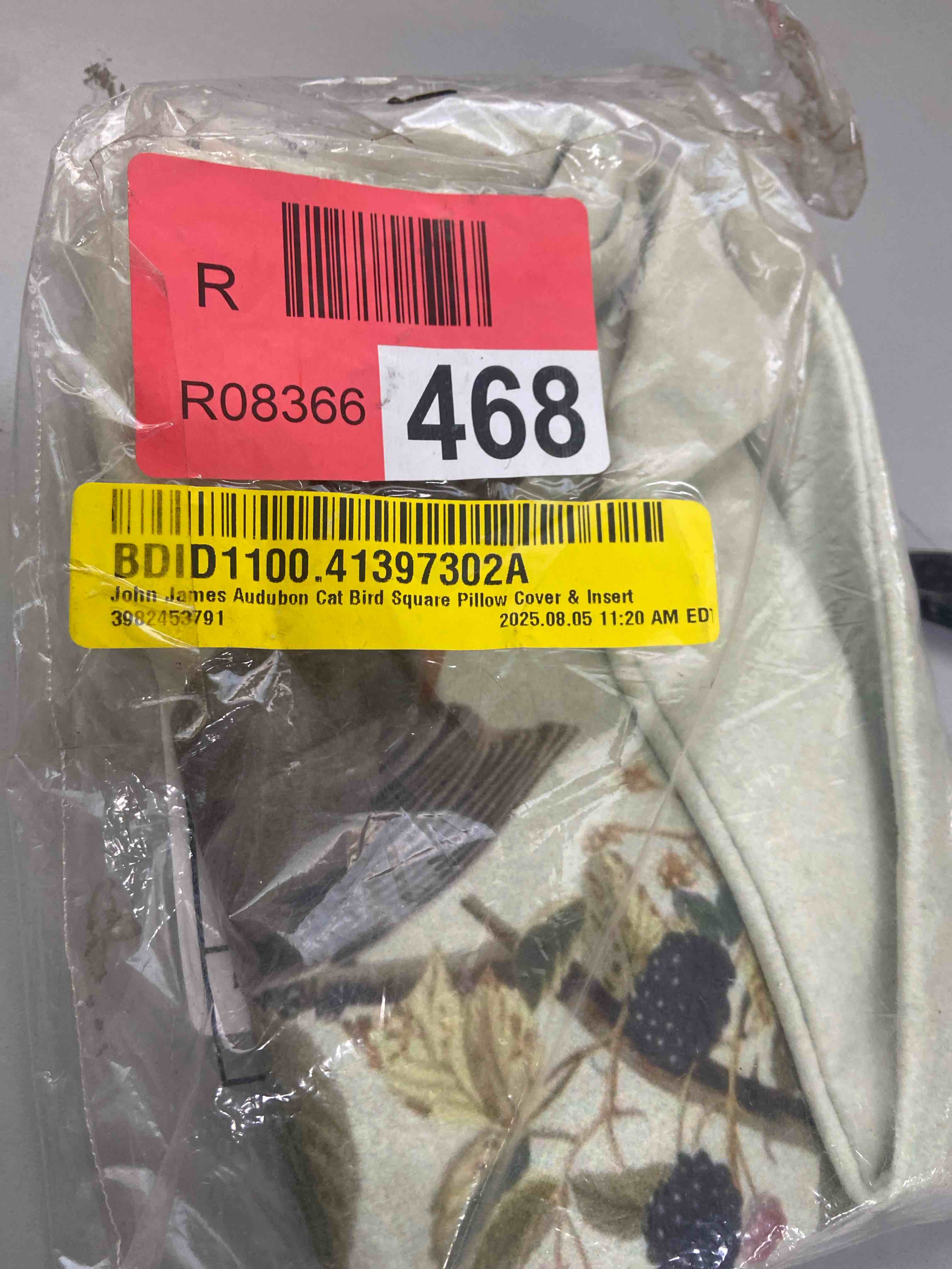 Condition photo showing New/Like New for john dames audubon cat bird square pillow cover & insert