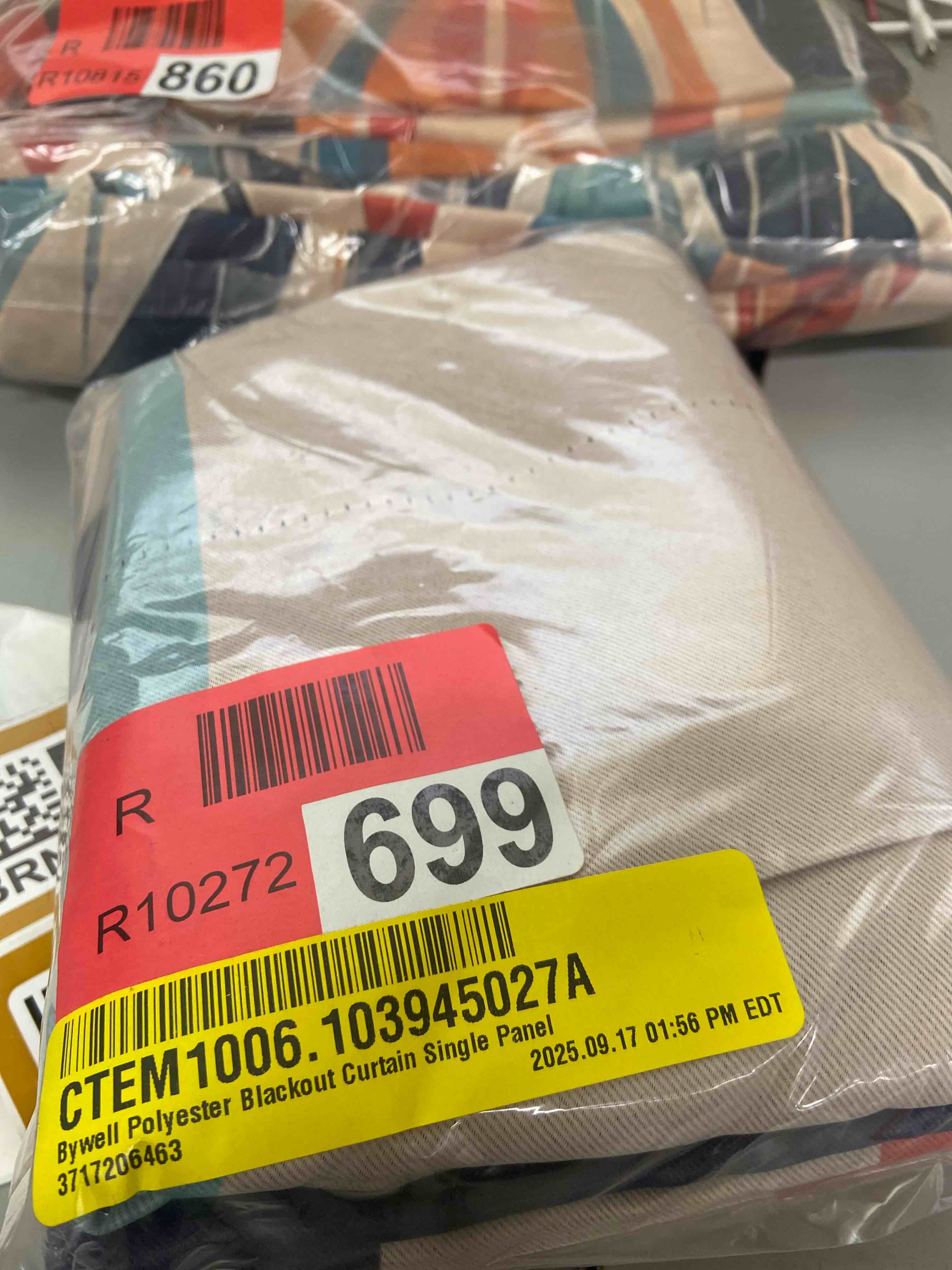 Condition photo showing New/Like New for bywell polyester blackout curtain single panel