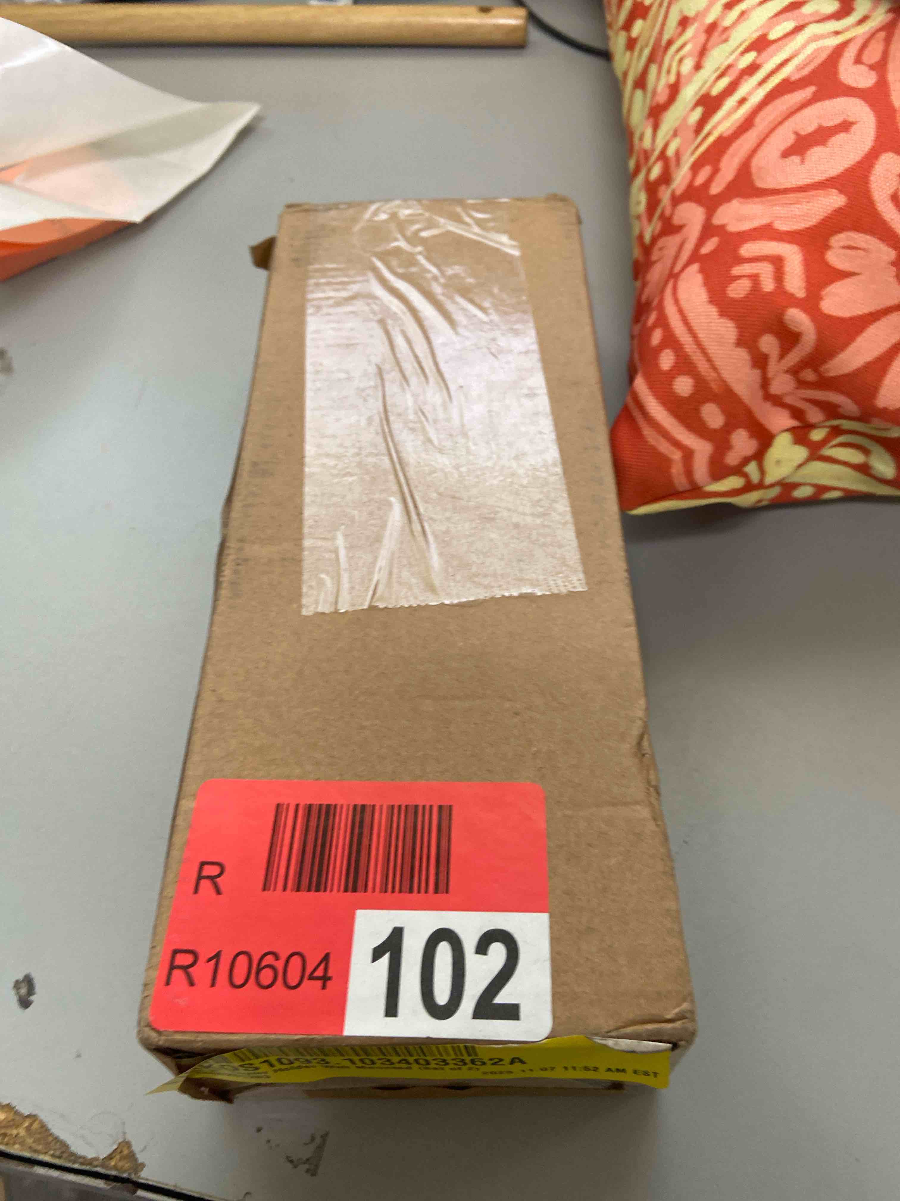 Condition photo showing New/Like New for 10.2" tower holder wall mounted (set of 2)