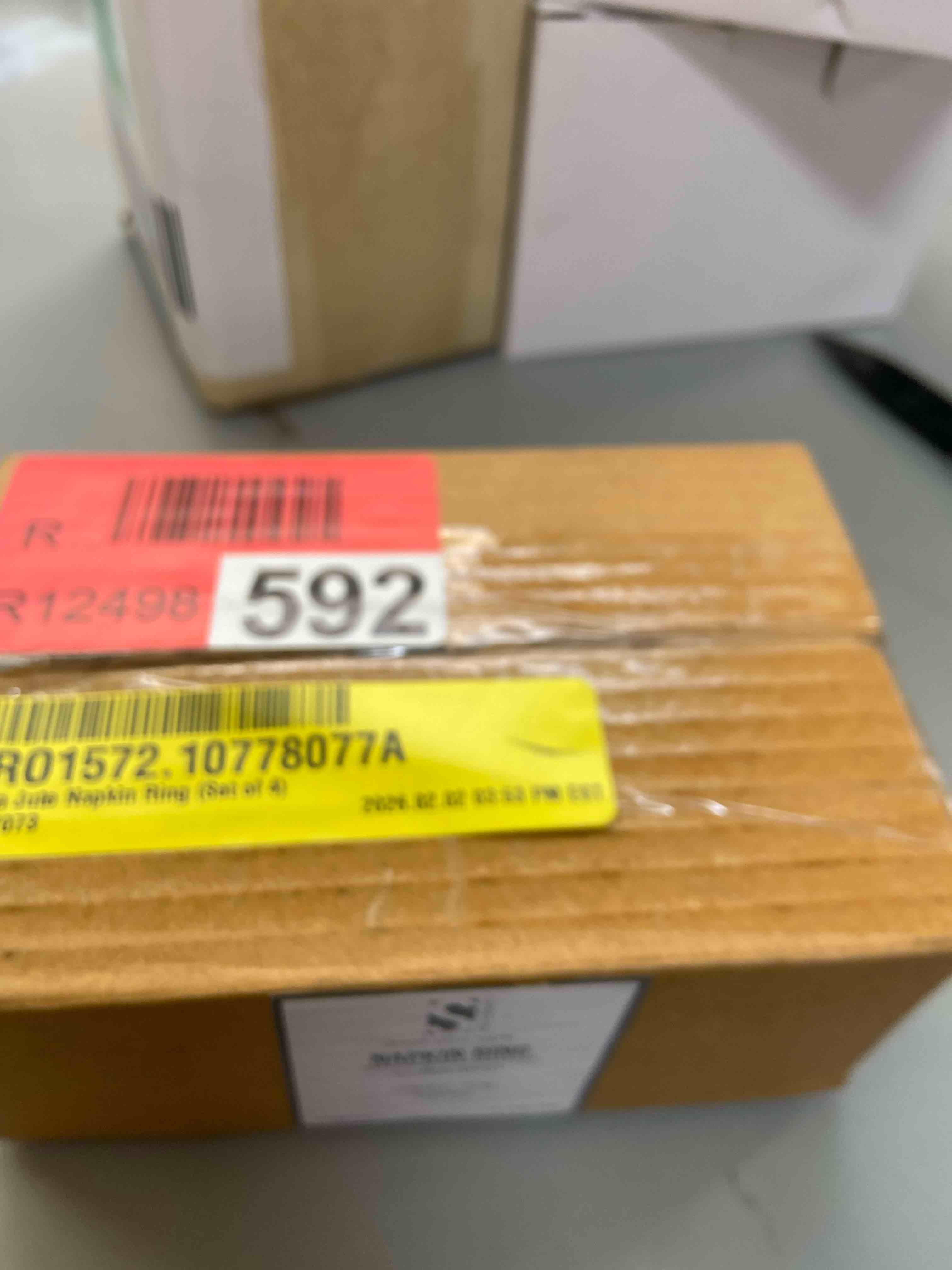 https://s3.amazonaws.com/lotting-images-prod/phillipi/BRN1943733_1776872813564.jpeg