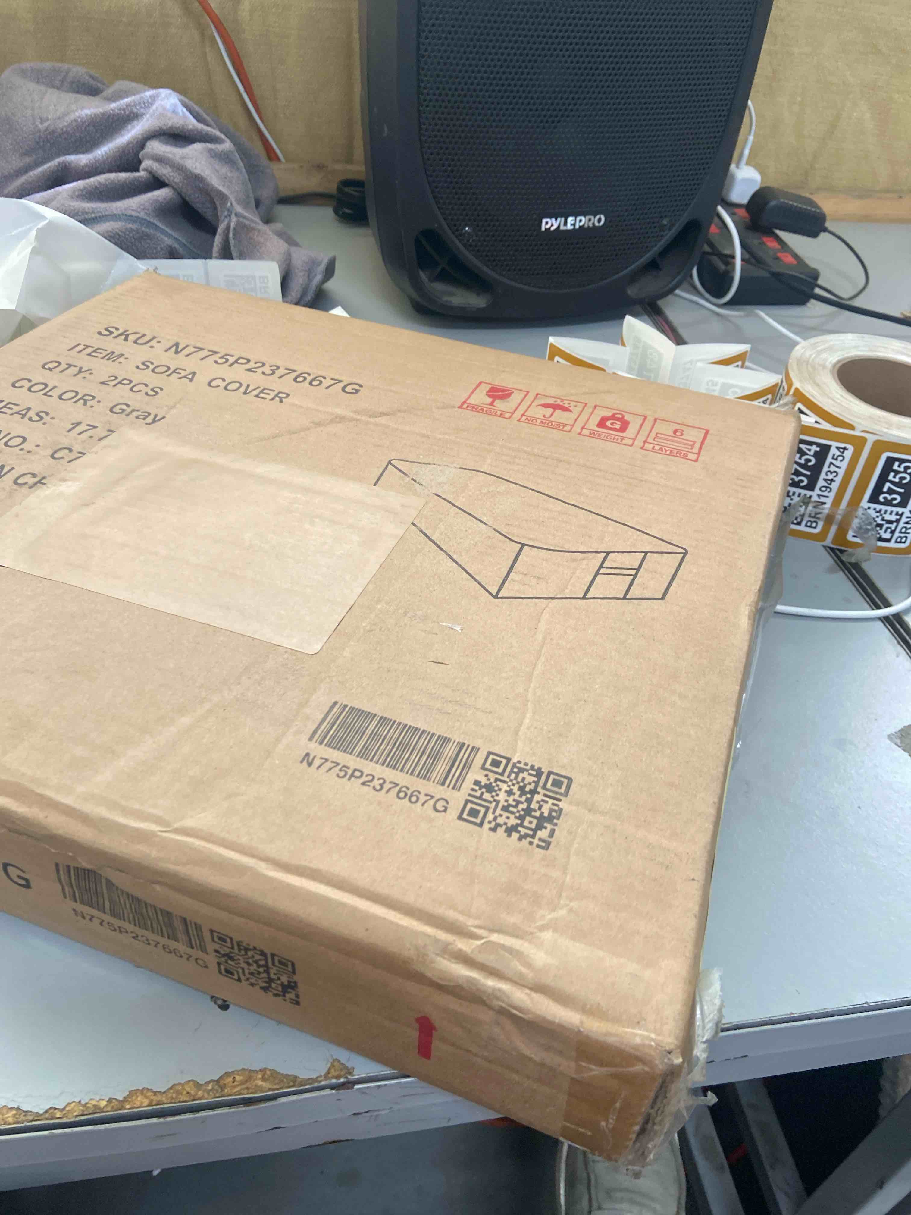 https://s3.amazonaws.com/lotting-images-prod/phillipi/BRN1943735_1776873027749.jpeg