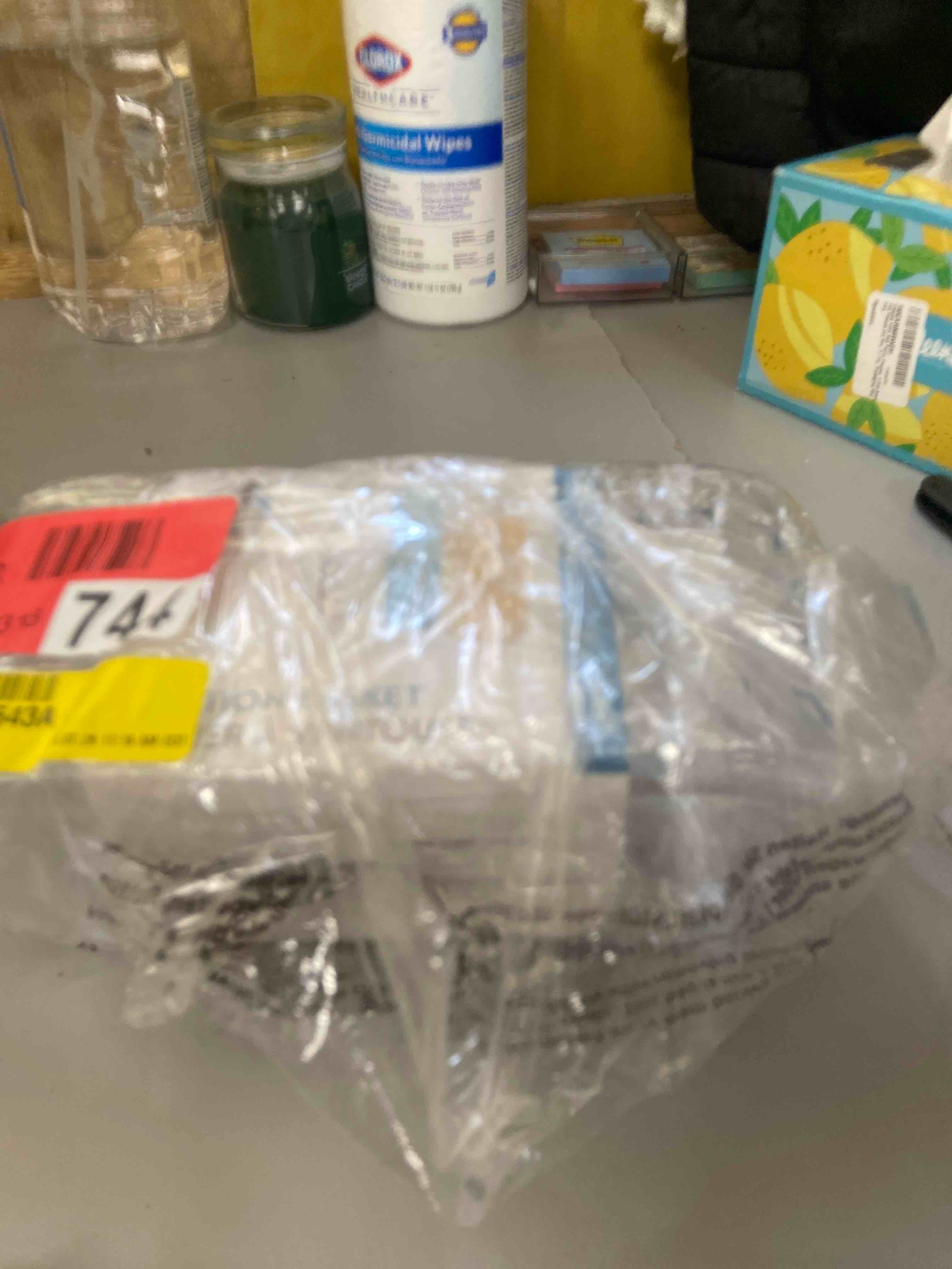 Condition photo showing New/Like New for interdesign 41600 suction bathroom caddy - shower storage shelf for shampoo, conditioner and soap, clear large