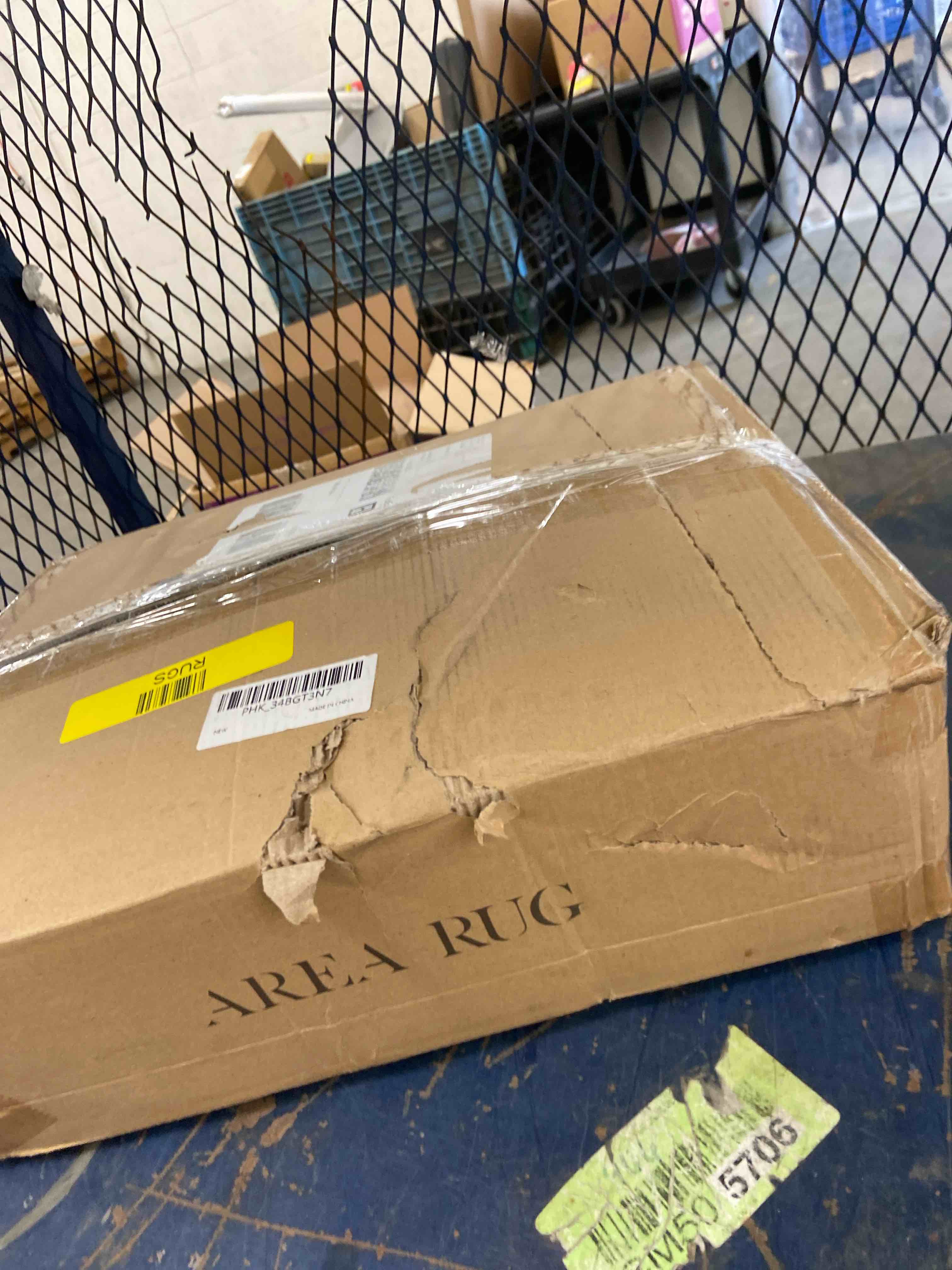 https://s3.amazonaws.com/lotting-images-prod/phillipi/BRN1944138_1777402504295.jpeg