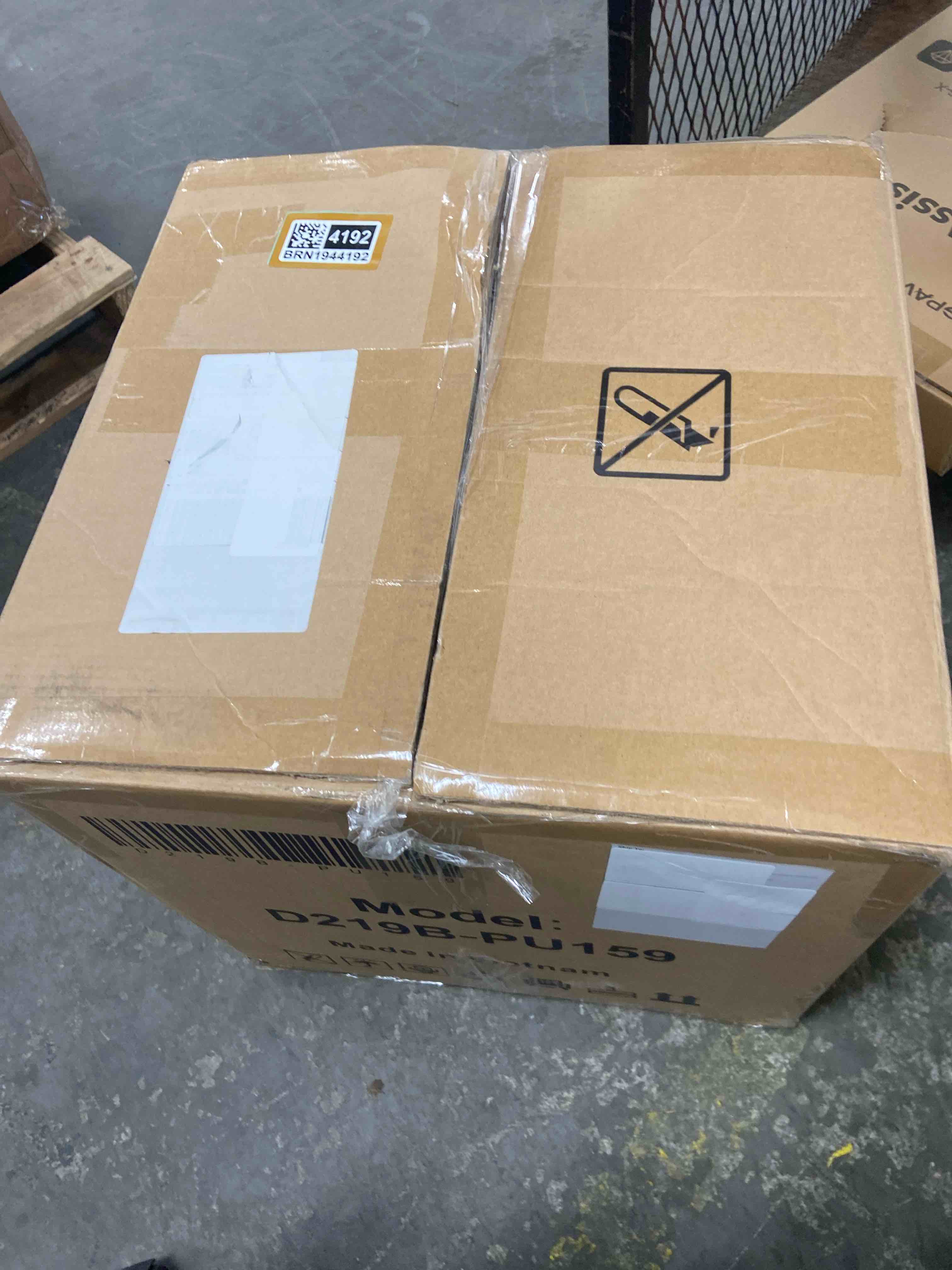 https://s3.amazonaws.com/lotting-images-prod/phillipi/BRN1944193_1777576519640.jpeg