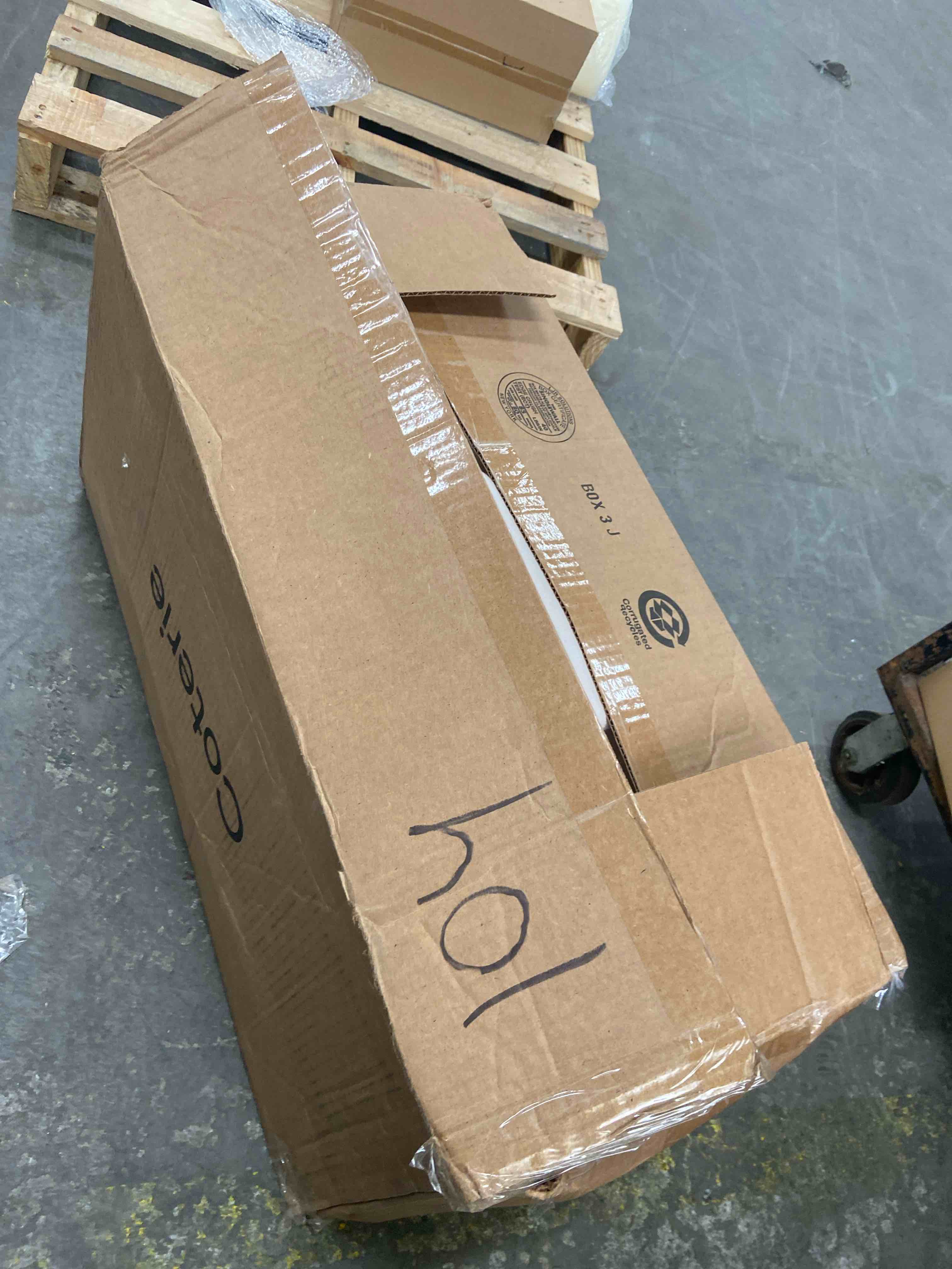 https://s3.amazonaws.com/lotting-images-prod/phillipi/BRN1944203_1777577288665.jpeg