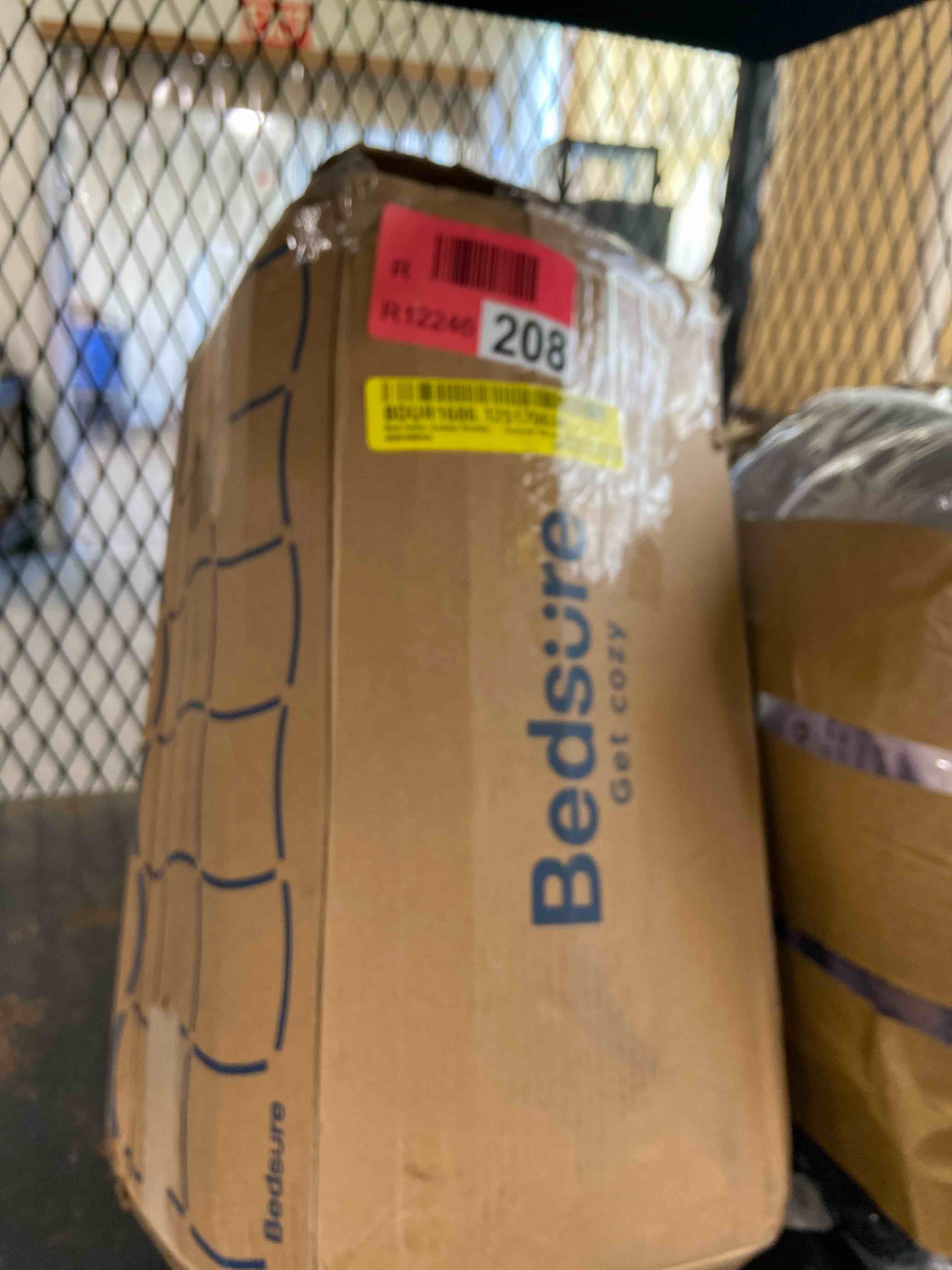 https://s3.amazonaws.com/lotting-images-prod/phillipi/BRN1944392_1777915369684.jpeg