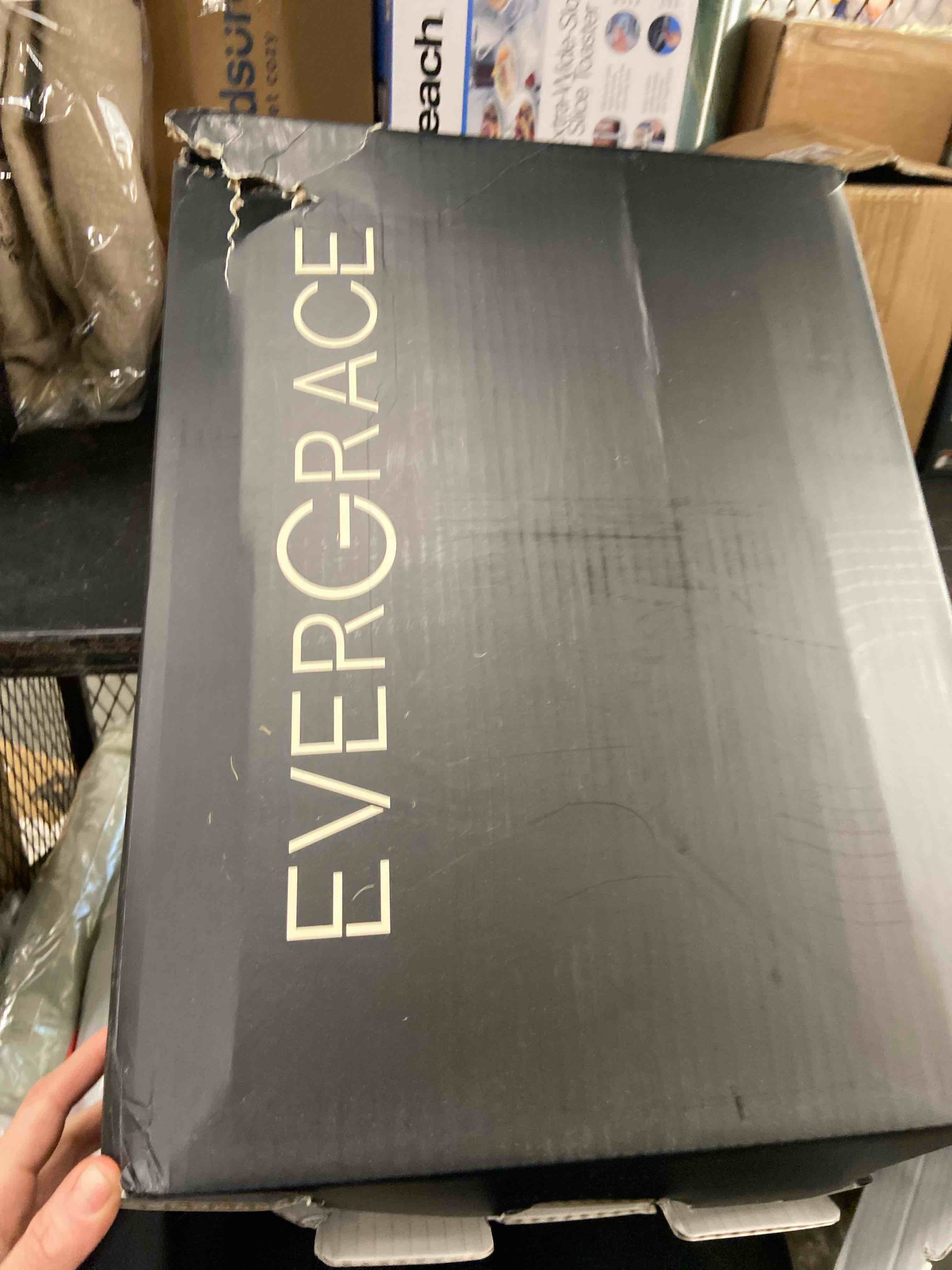 https://s3.amazonaws.com/lotting-images-prod/phillipi/BRN1944404_1777916275261.jpeg