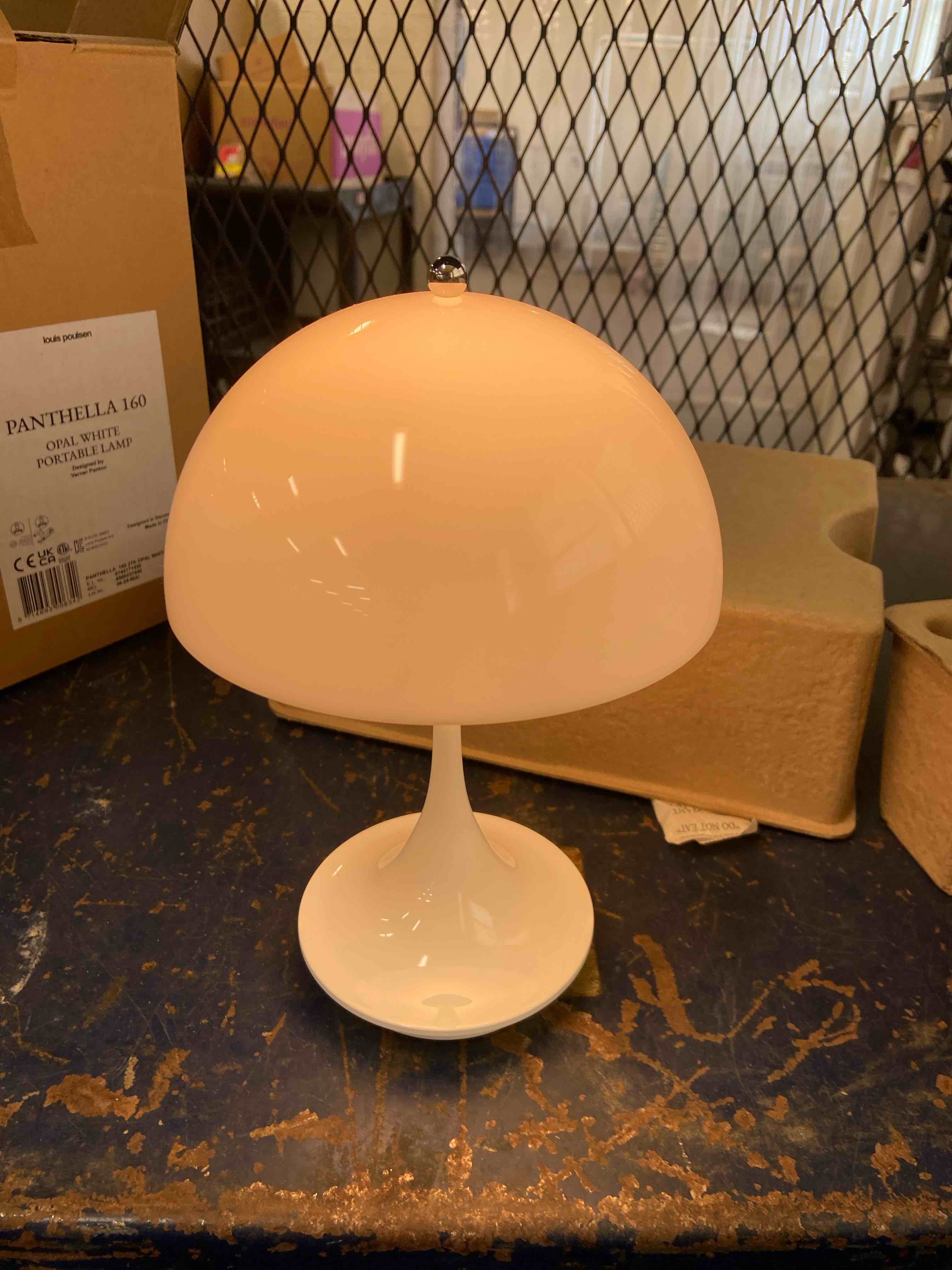 Condition photo showing New/Like New for flower bud lamp modern flowerpot cordless mushroom touch table lamp 3 mode dimmable rechargeable desk lamp,night light for bedroom (white)