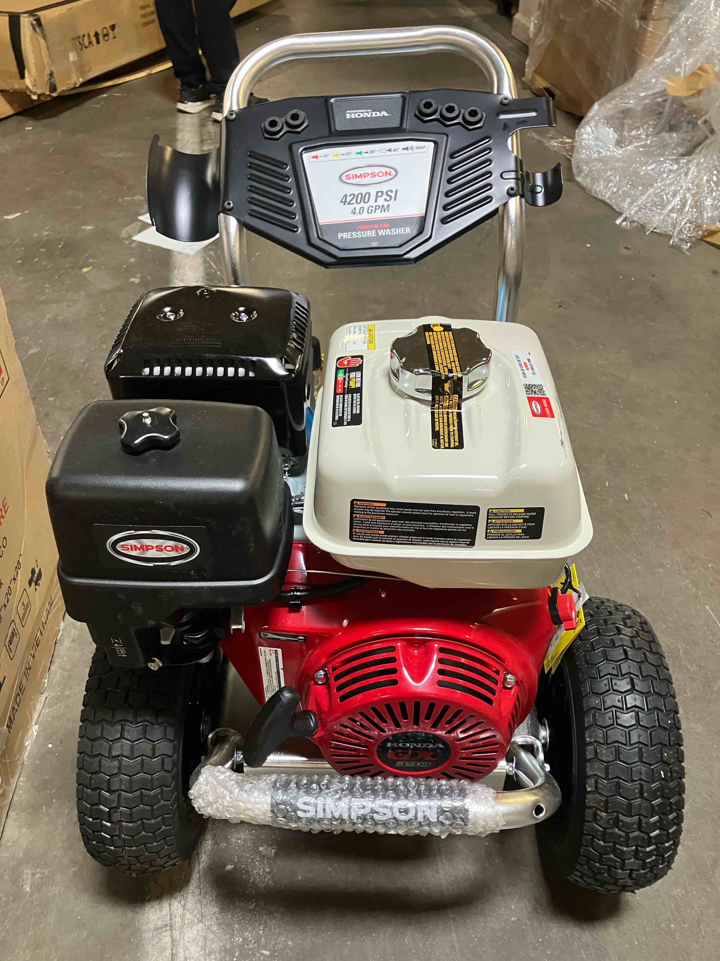 Condition photo showing New/Like New for simpson 4,200 psi 4 gpm gas cold water aluminum professional pressure washer, honda gx390 engine, 49-state