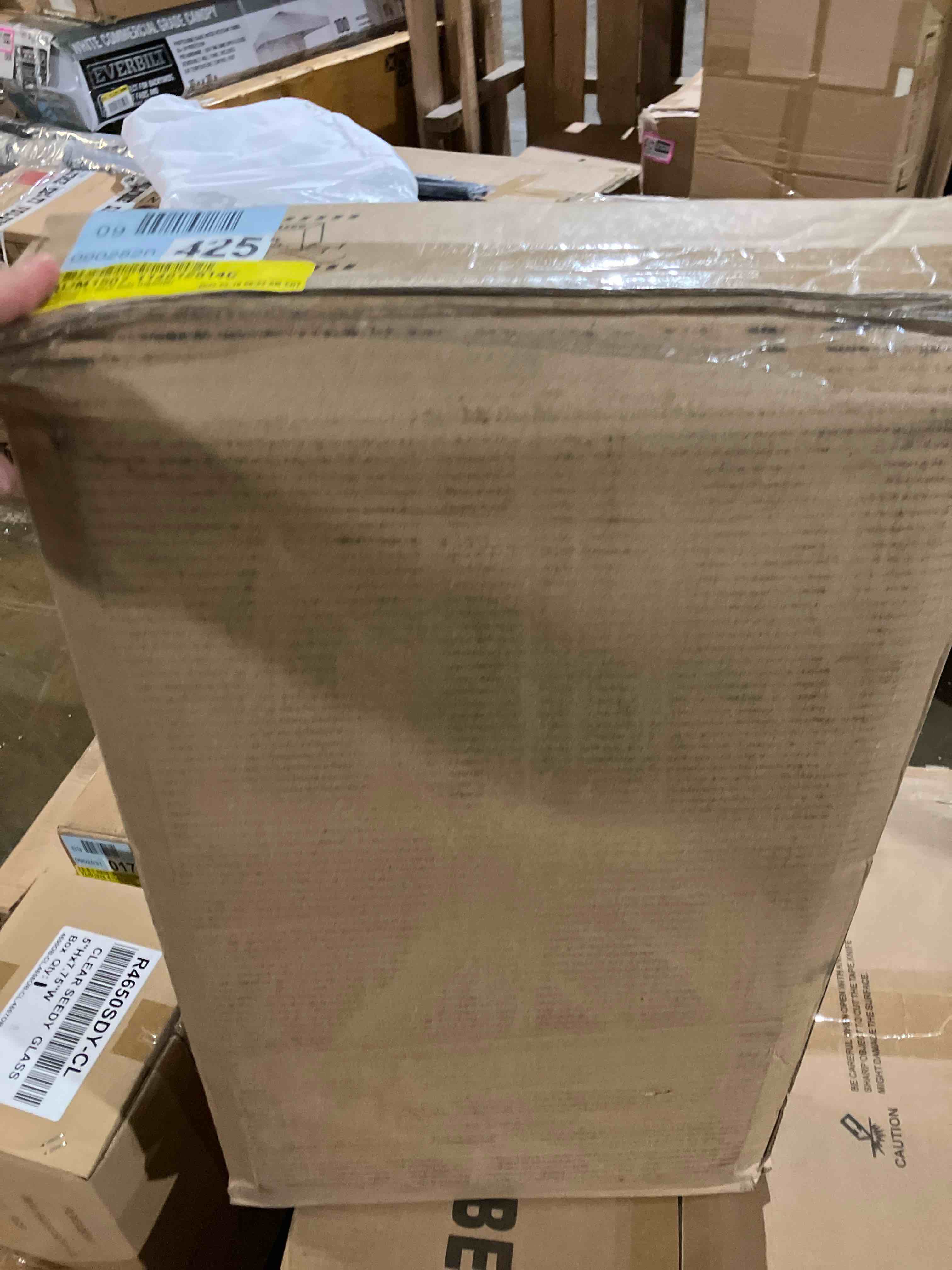 https://s3.amazonaws.com/lotting-images-prod/phillipi/BRN1945143_1751643887302.jpeg