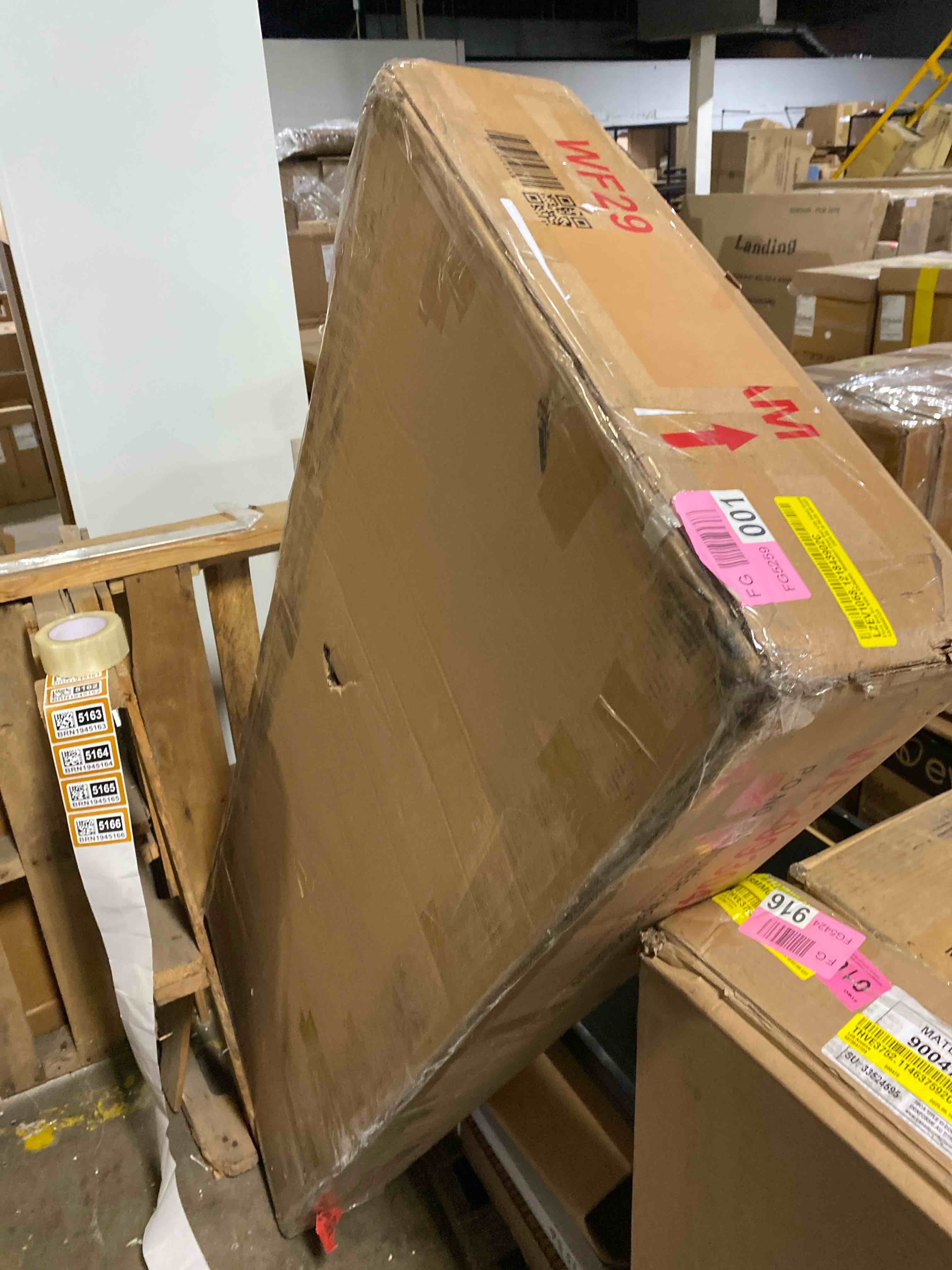 https://s3.amazonaws.com/lotting-images-prod/phillipi/BRN1945166_1749494840930.jpeg