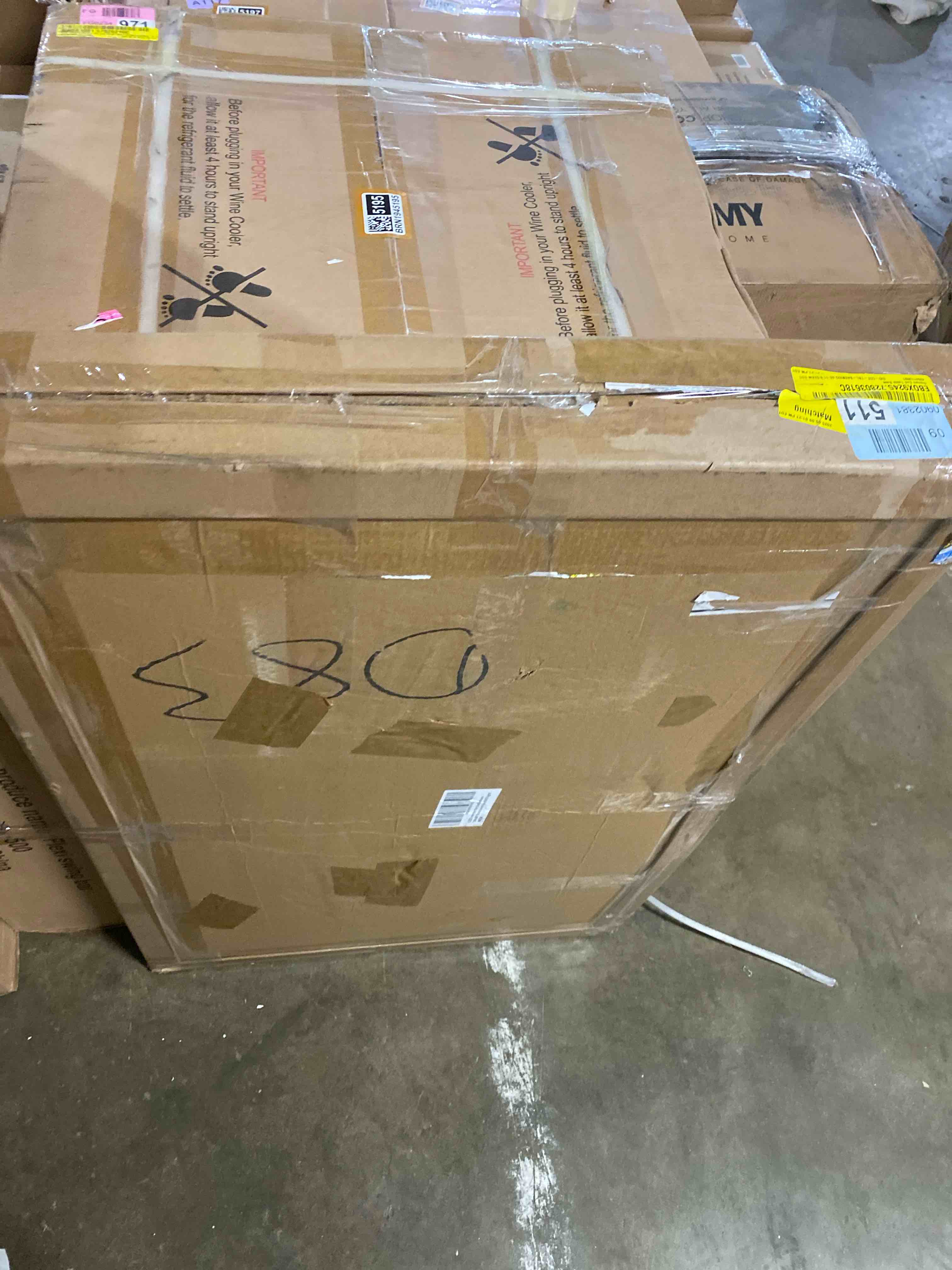 https://s3.amazonaws.com/lotting-images-prod/phillipi/BRN1945194_1749483172177.jpeg