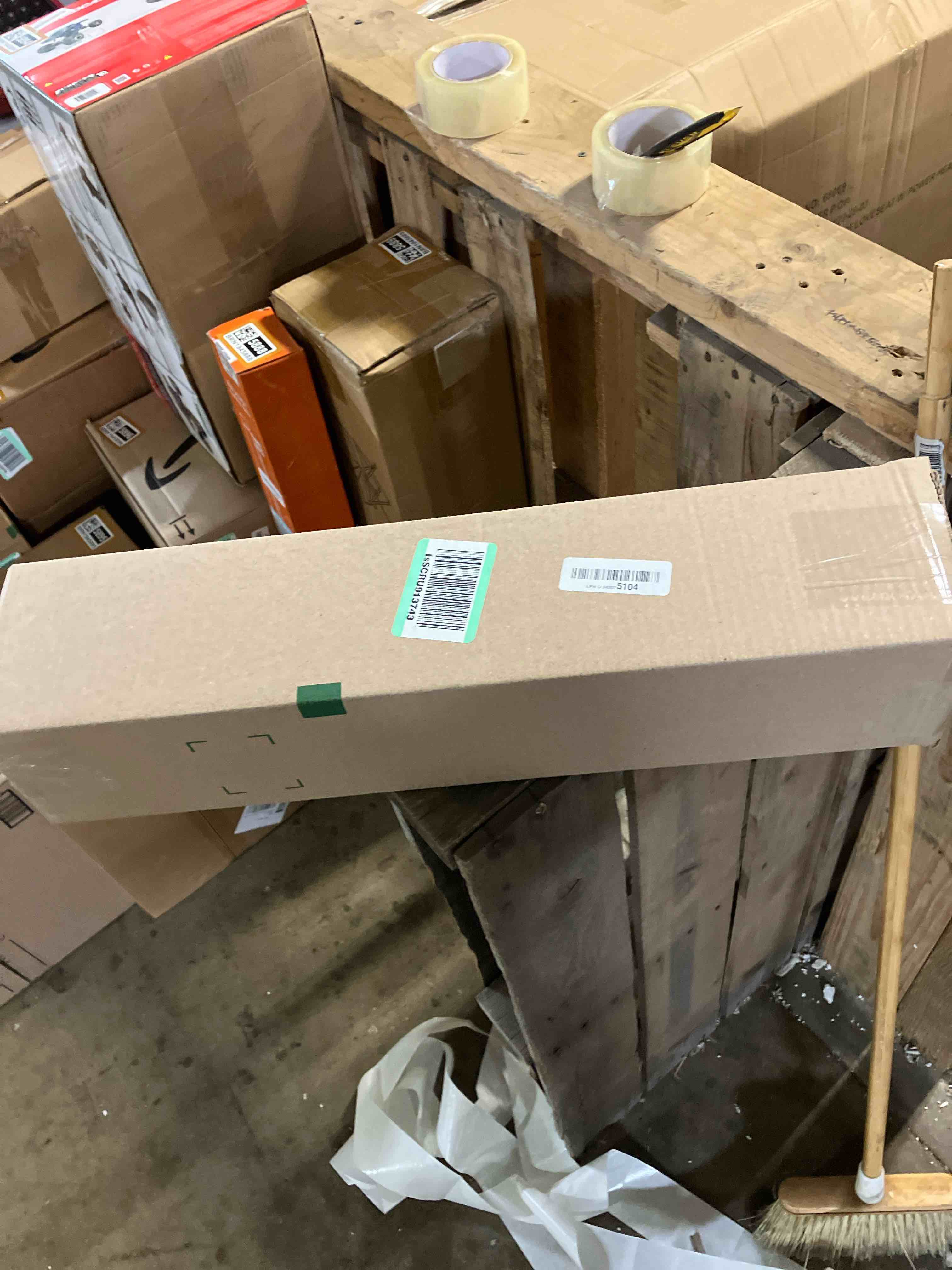 https://s3.amazonaws.com/lotting-images-prod/phillipi/BRN1945887_1750789154410.jpeg