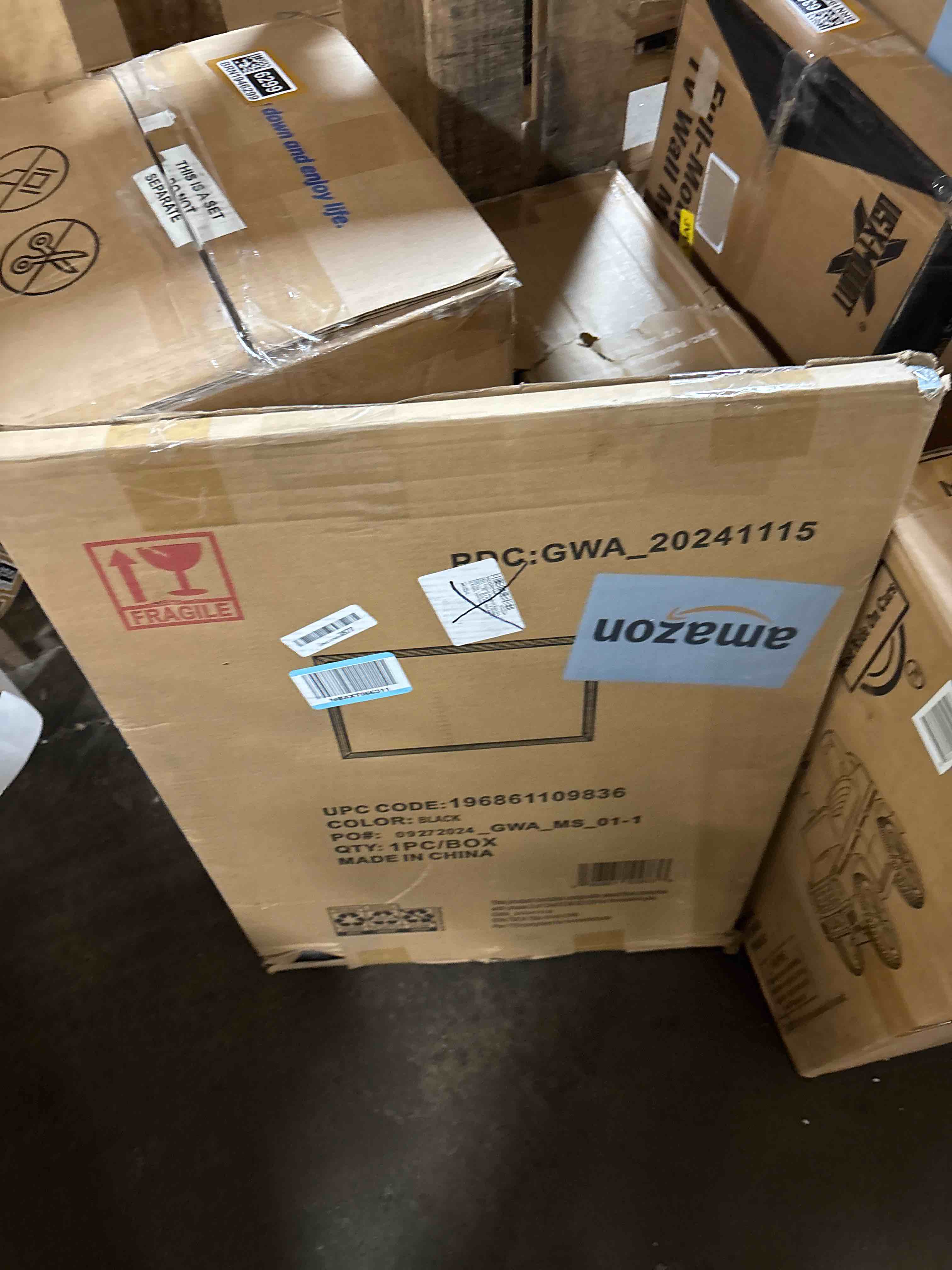 https://s3.amazonaws.com/lotting-images-prod/phillipi/BRN1946285_1750878424783.jpeg