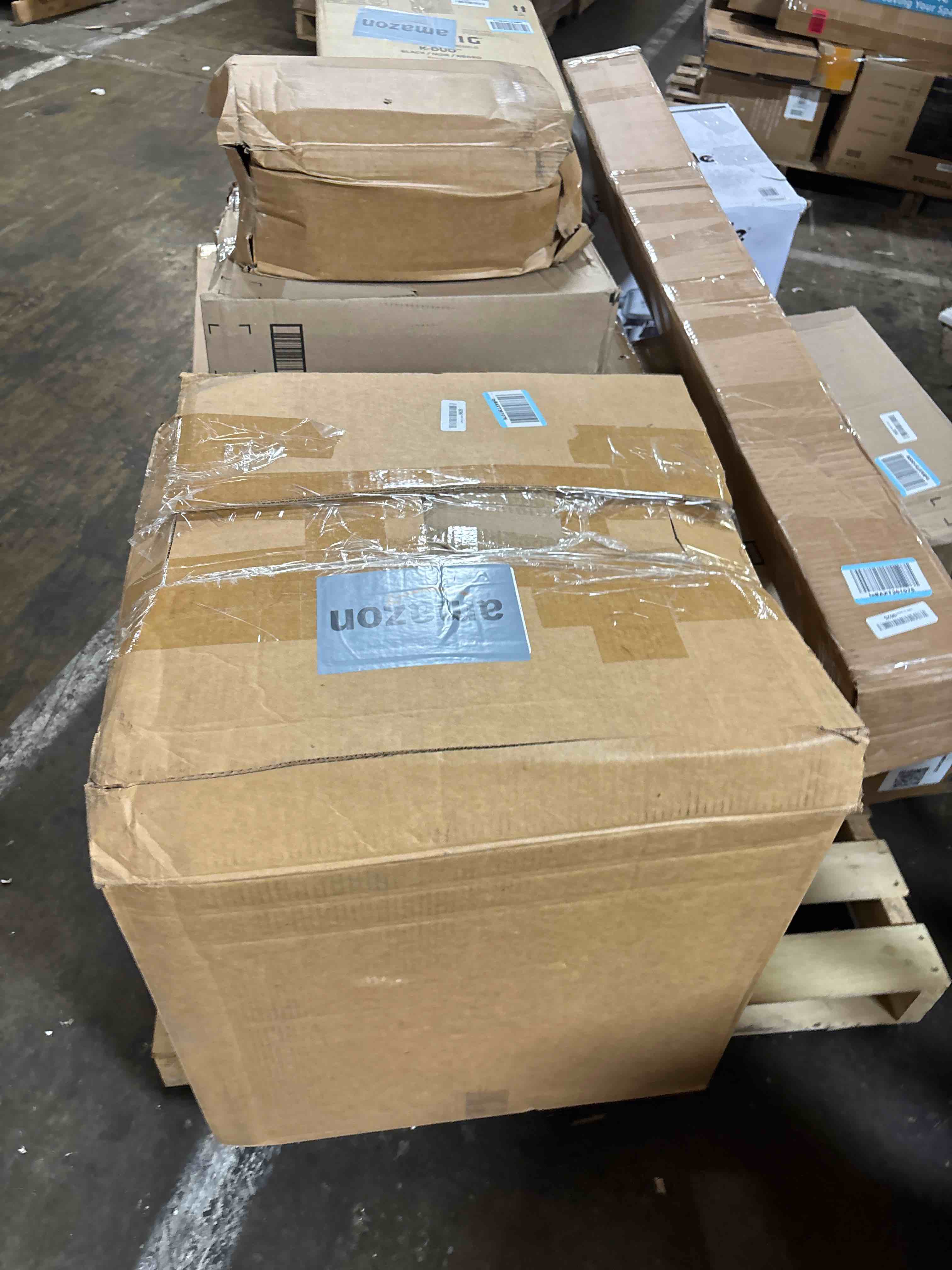 https://s3.amazonaws.com/lotting-images-prod/phillipi/BRN1946354_1750865899321.jpeg