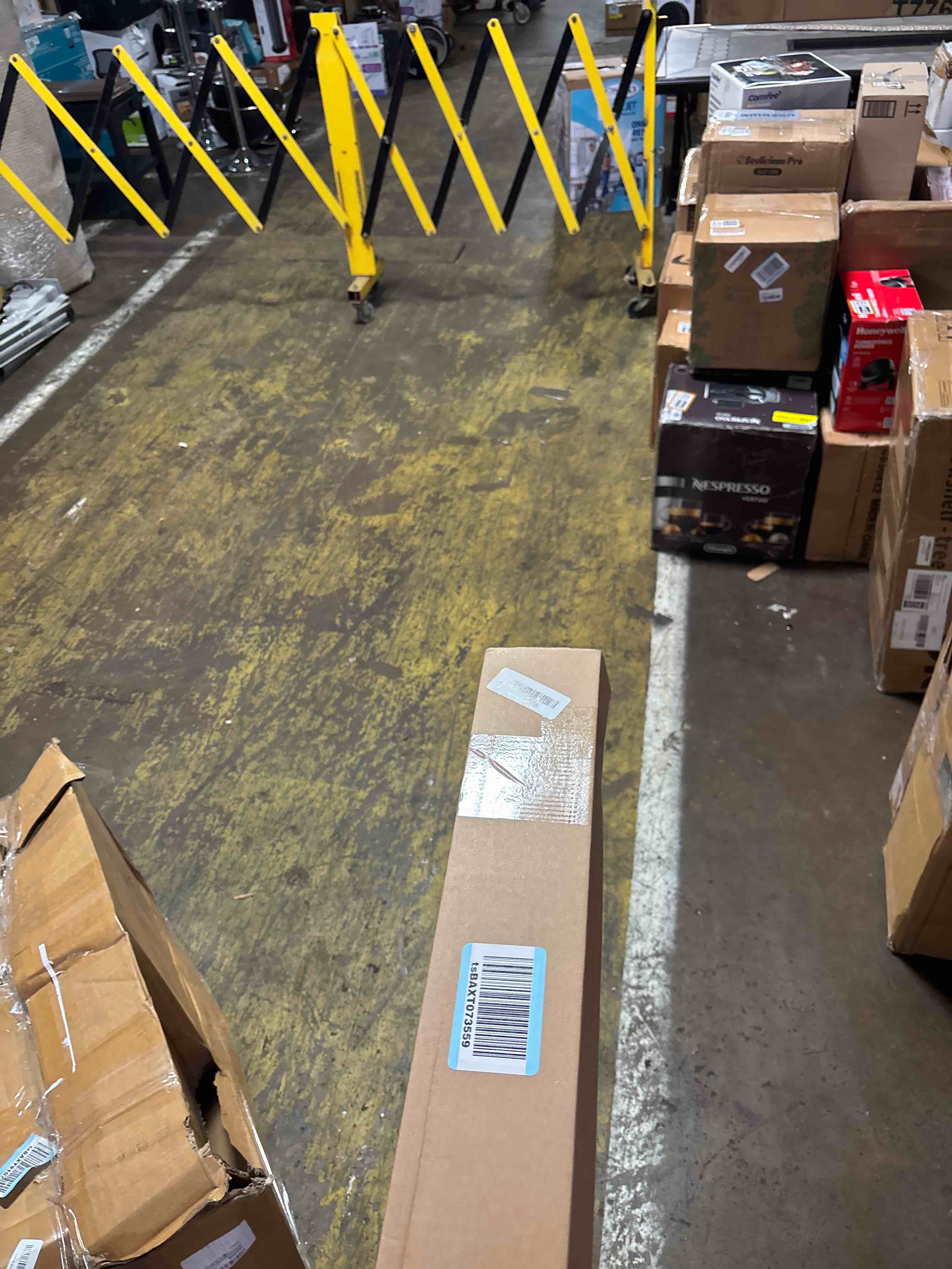 https://s3.amazonaws.com/lotting-images-prod/phillipi/BRN1946449_1750961060266.jpeg