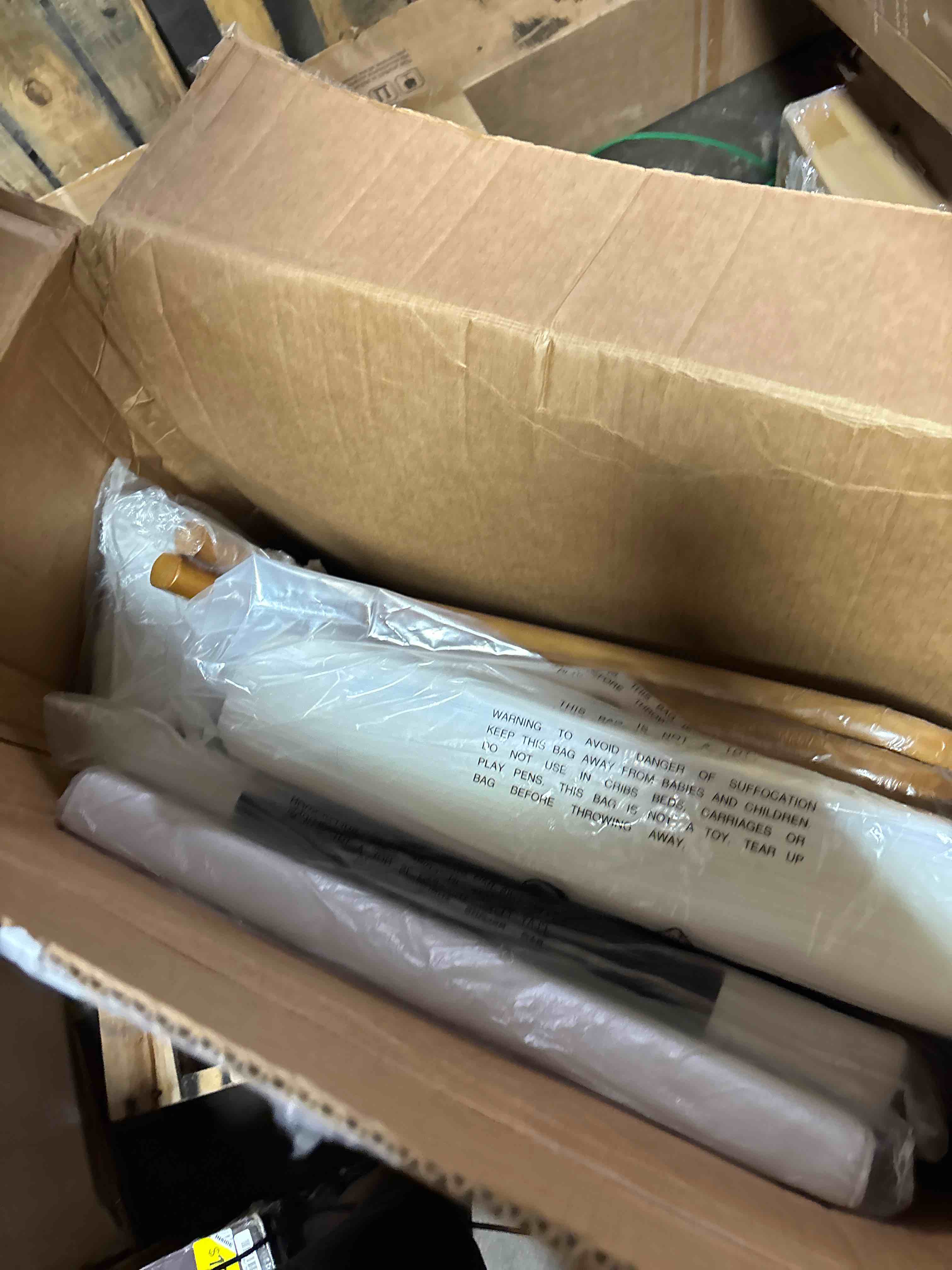 https://s3.amazonaws.com/lotting-images-prod/phillipi/BRN1946489_1750957971653.jpeg