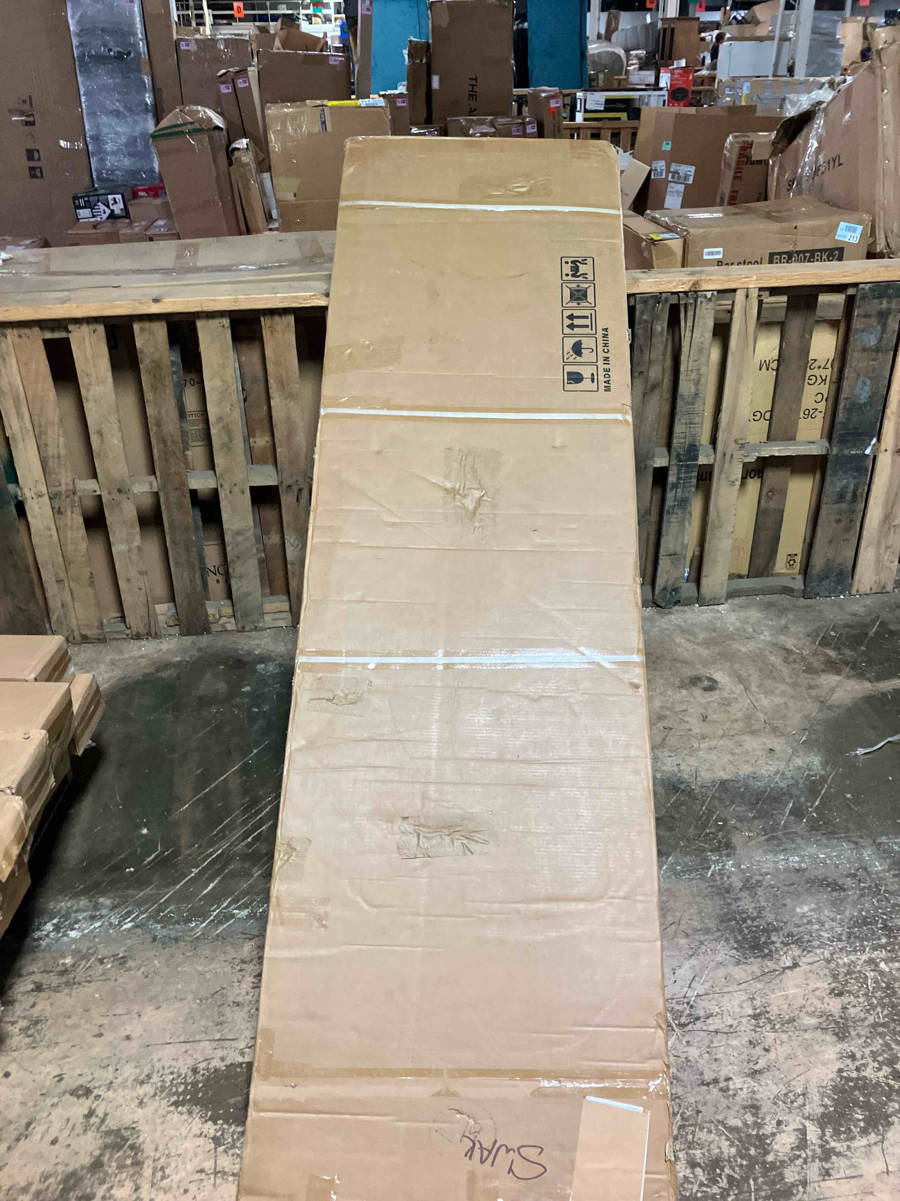 https://s3.amazonaws.com/lotting-images-prod/phillipi/BRN1946575_1751402061873.jpeg