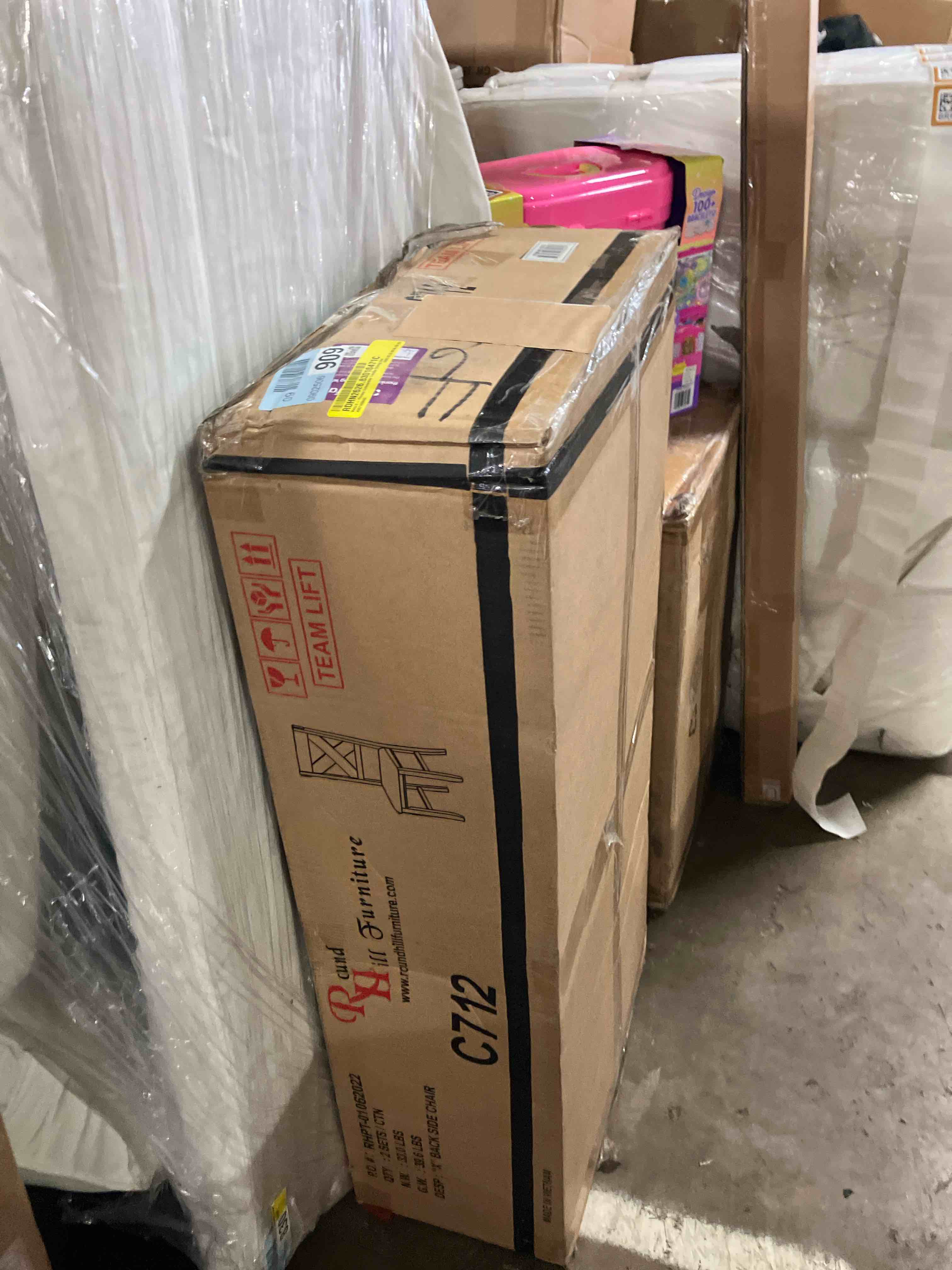 https://s3.amazonaws.com/lotting-images-prod/phillipi/BRN1946601_1751395142592.jpeg