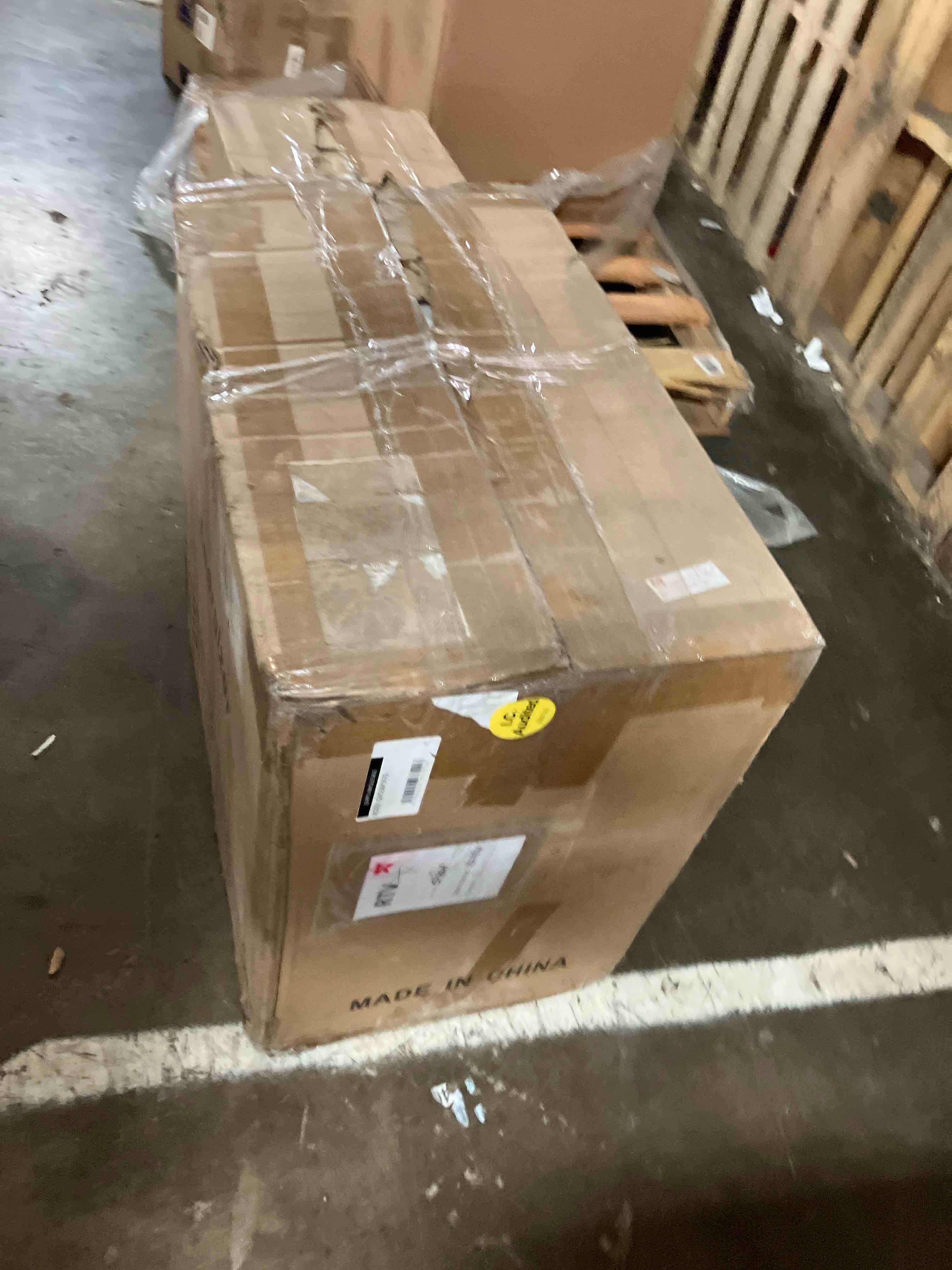 https://s3.amazonaws.com/lotting-images-prod/phillipi/BRN1946607_1751393470242.jpeg