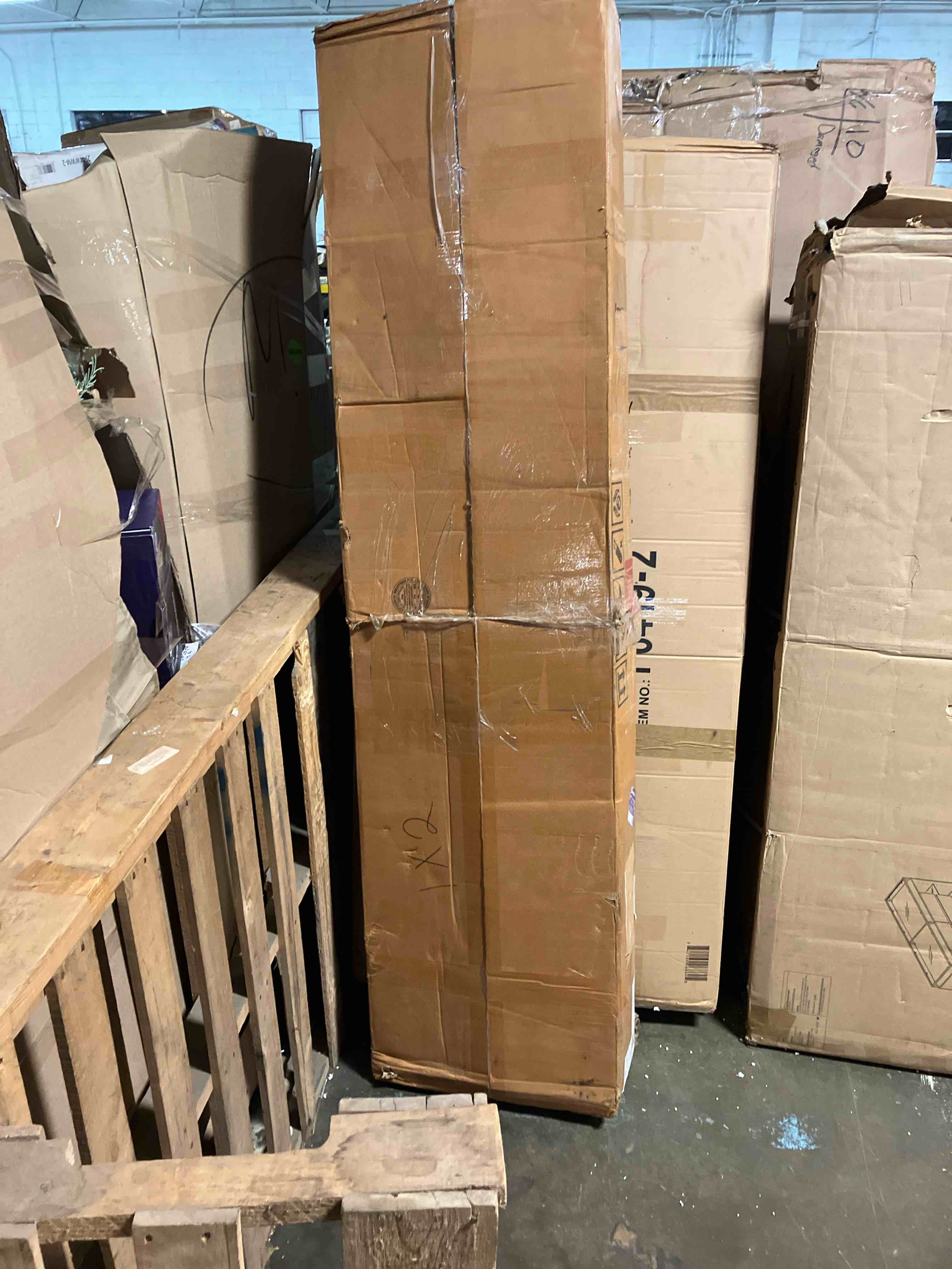 https://s3.amazonaws.com/lotting-images-prod/phillipi/BRN1946711_1751402537588.jpeg