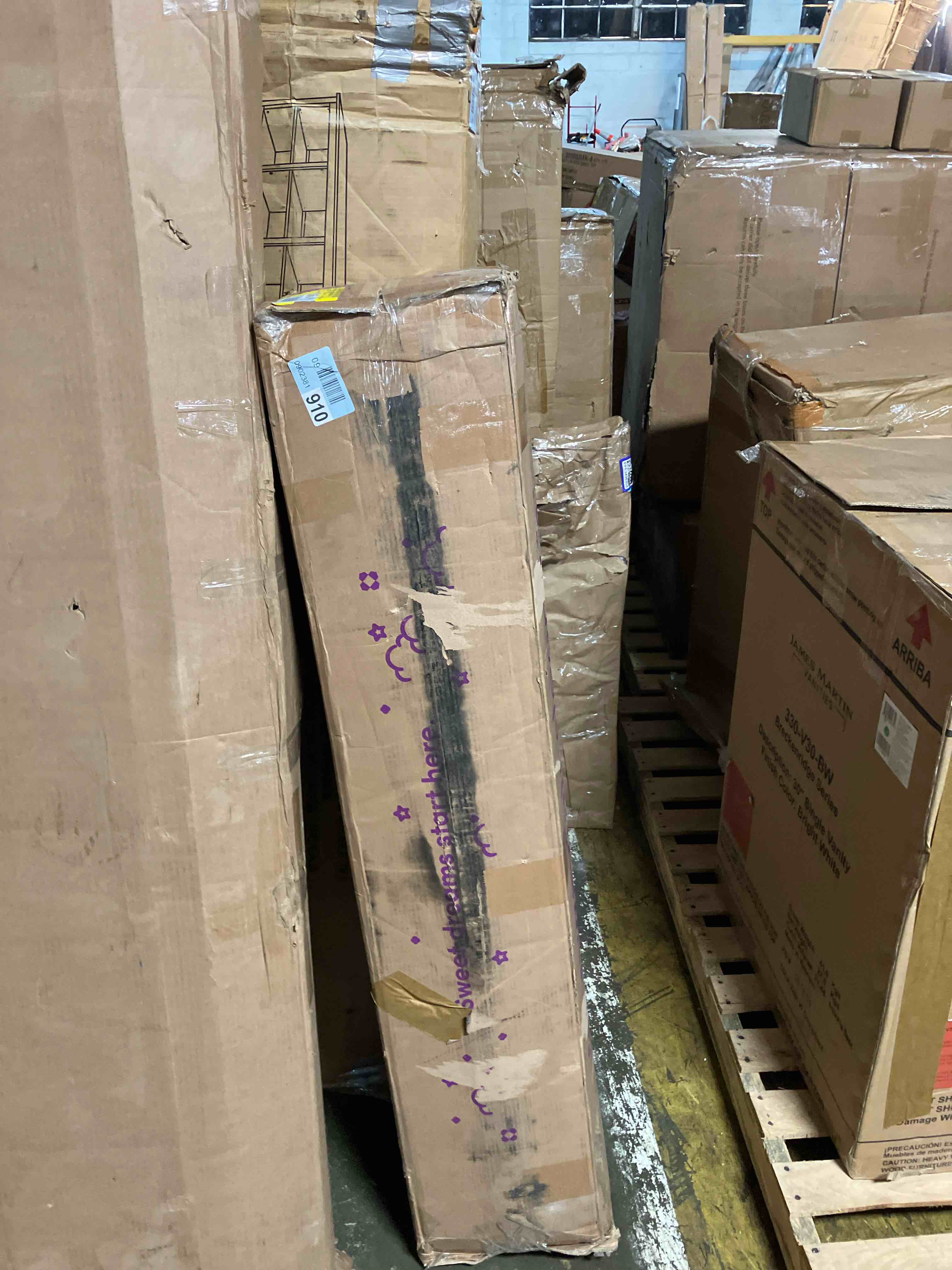 https://s3.amazonaws.com/lotting-images-prod/phillipi/BRN1946716_1751399550358.jpeg