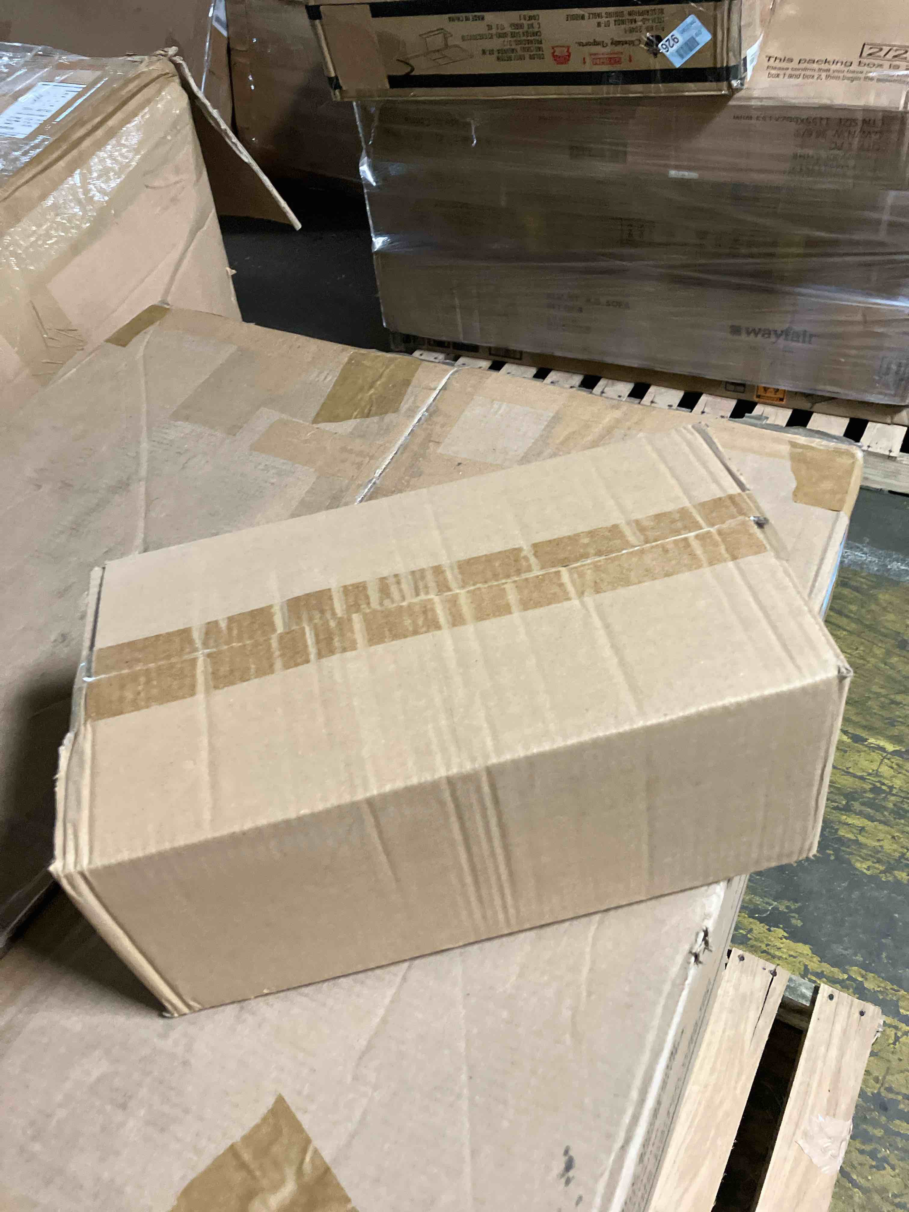 https://s3.amazonaws.com/lotting-images-prod/phillipi/BRN1946720_1751398697214.jpeg