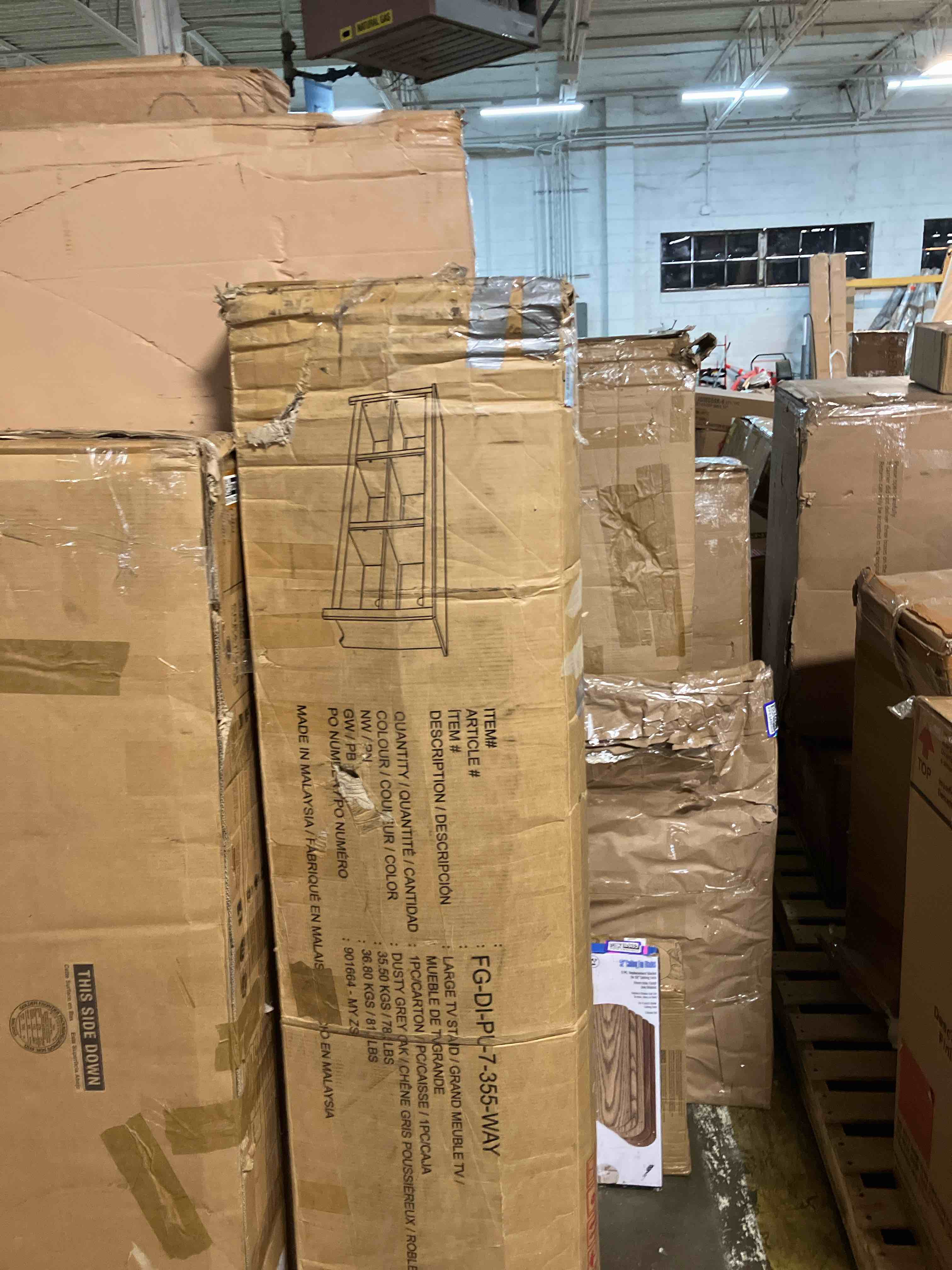 https://s3.amazonaws.com/lotting-images-prod/phillipi/BRN1946722_1751398393013.jpeg