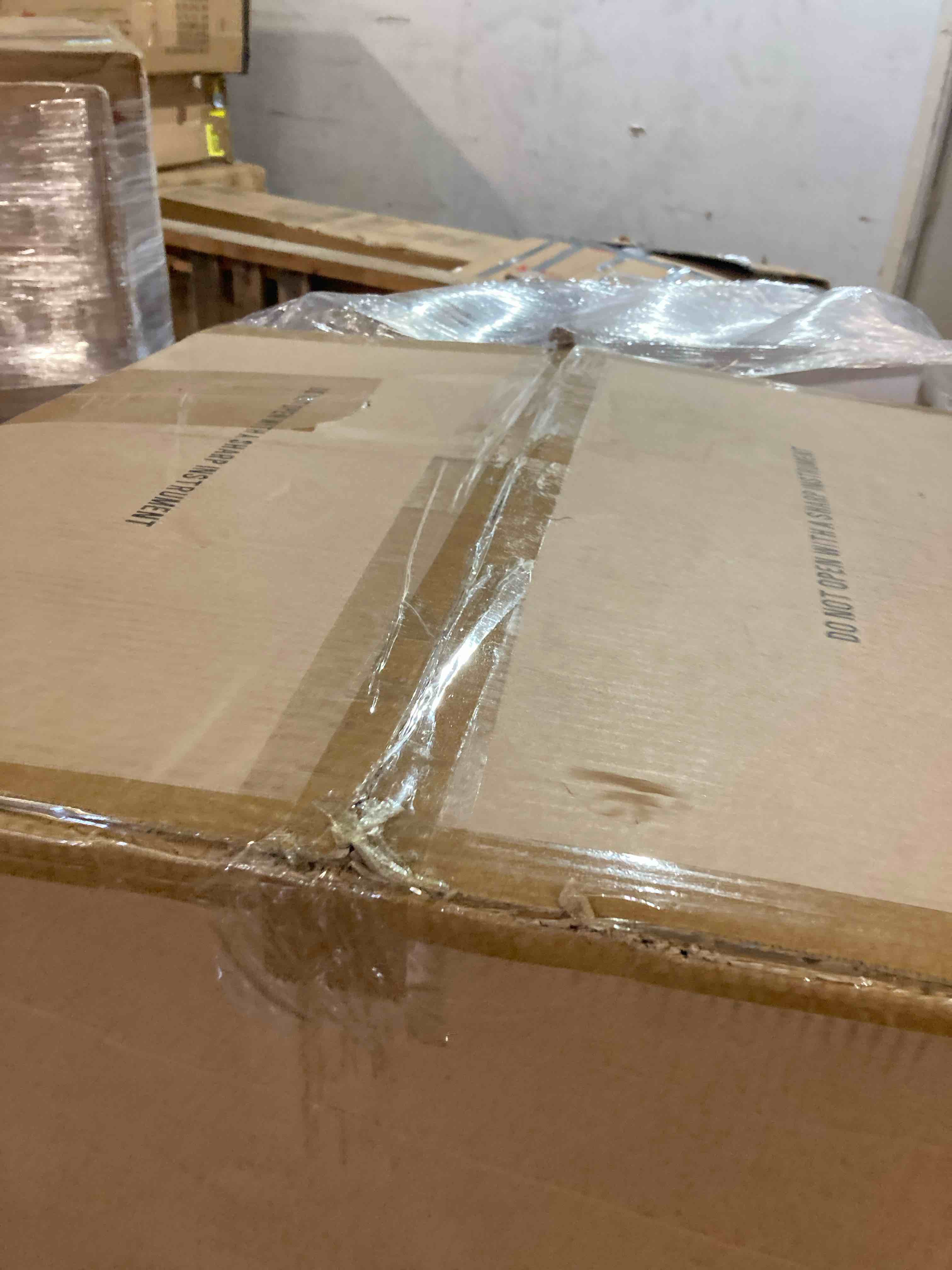 https://s3.amazonaws.com/lotting-images-prod/phillipi/BRN1946796_1751460950271.jpeg