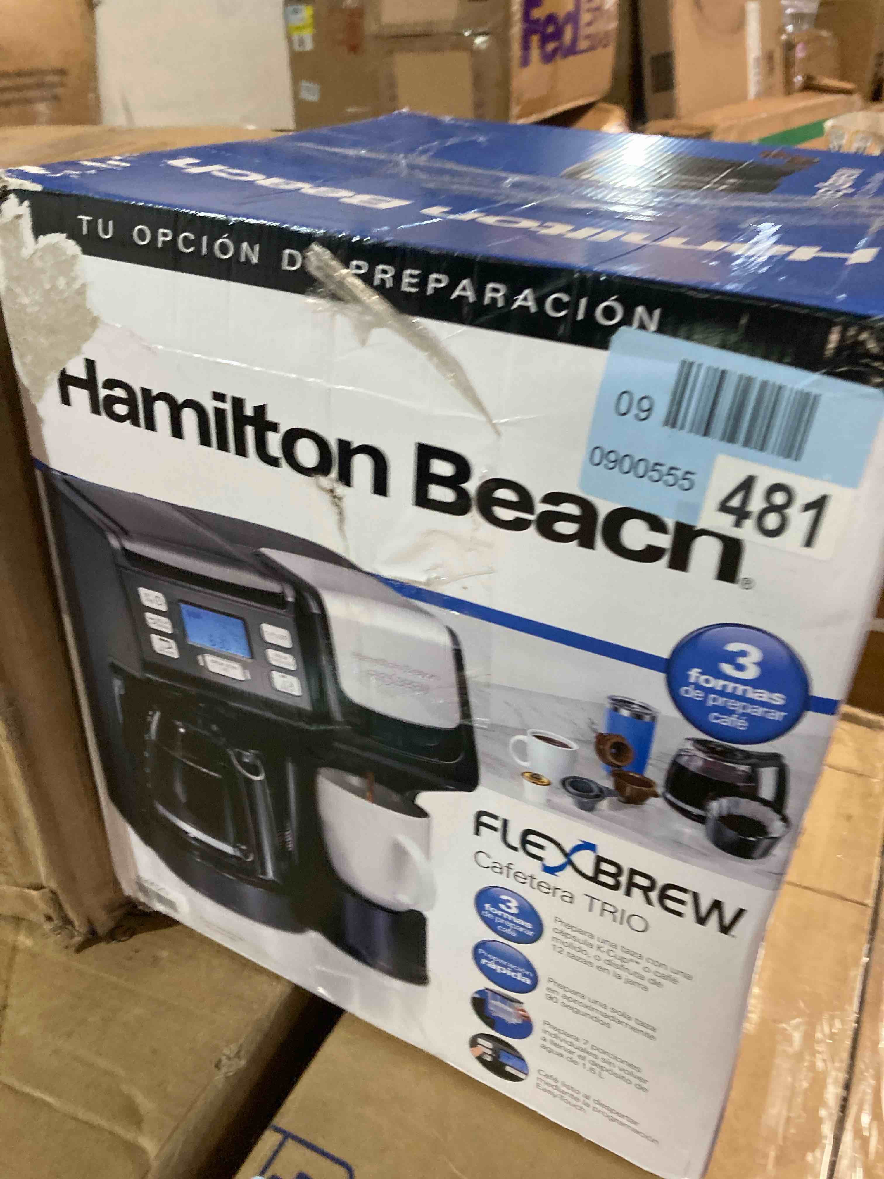 https://s3.amazonaws.com/lotting-images-prod/phillipi/BRN1946808_1751463827221.jpeg