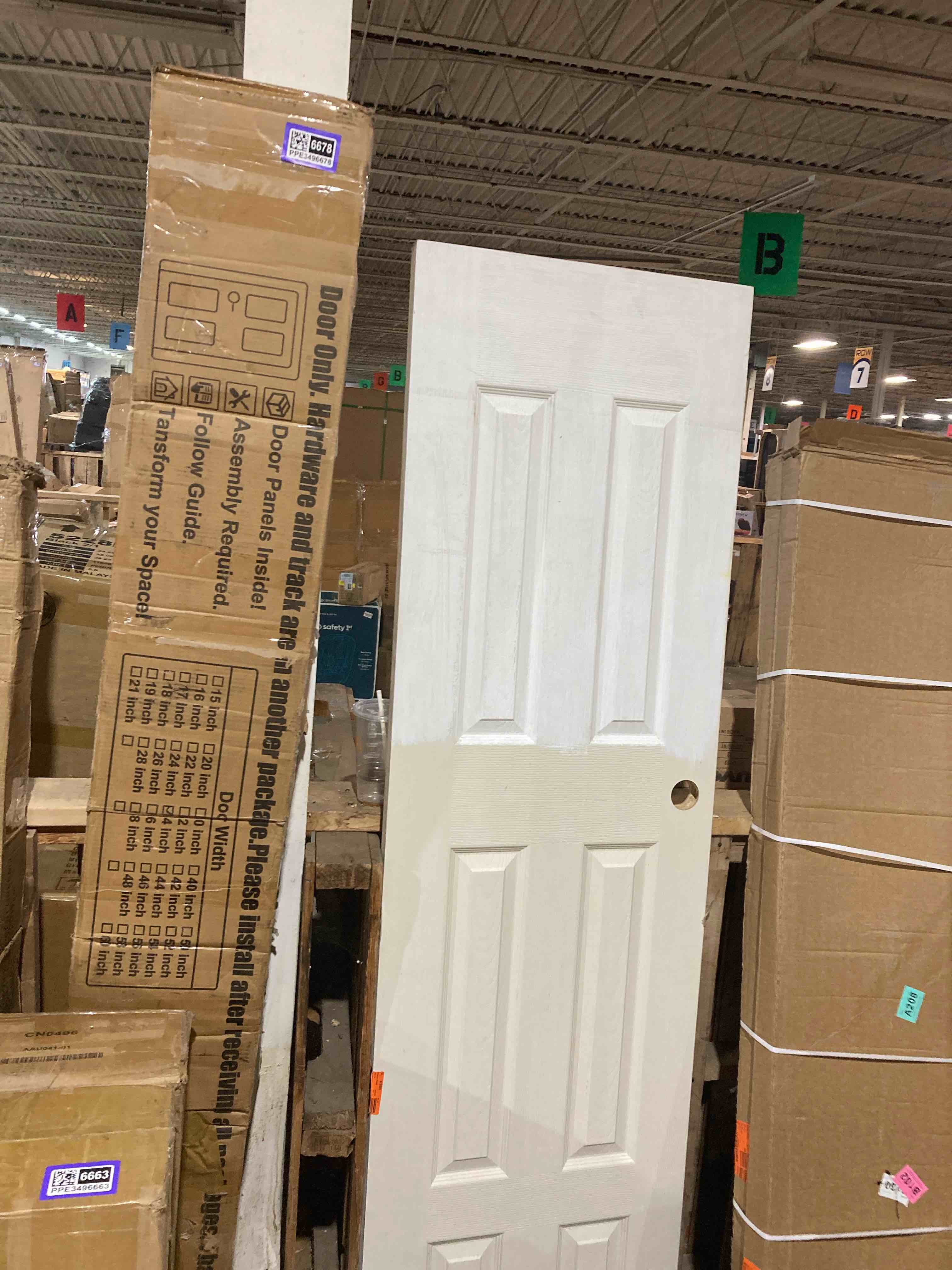 https://s3.amazonaws.com/lotting-images-prod/phillipi/BRN1946872_1751549339739.jpeg