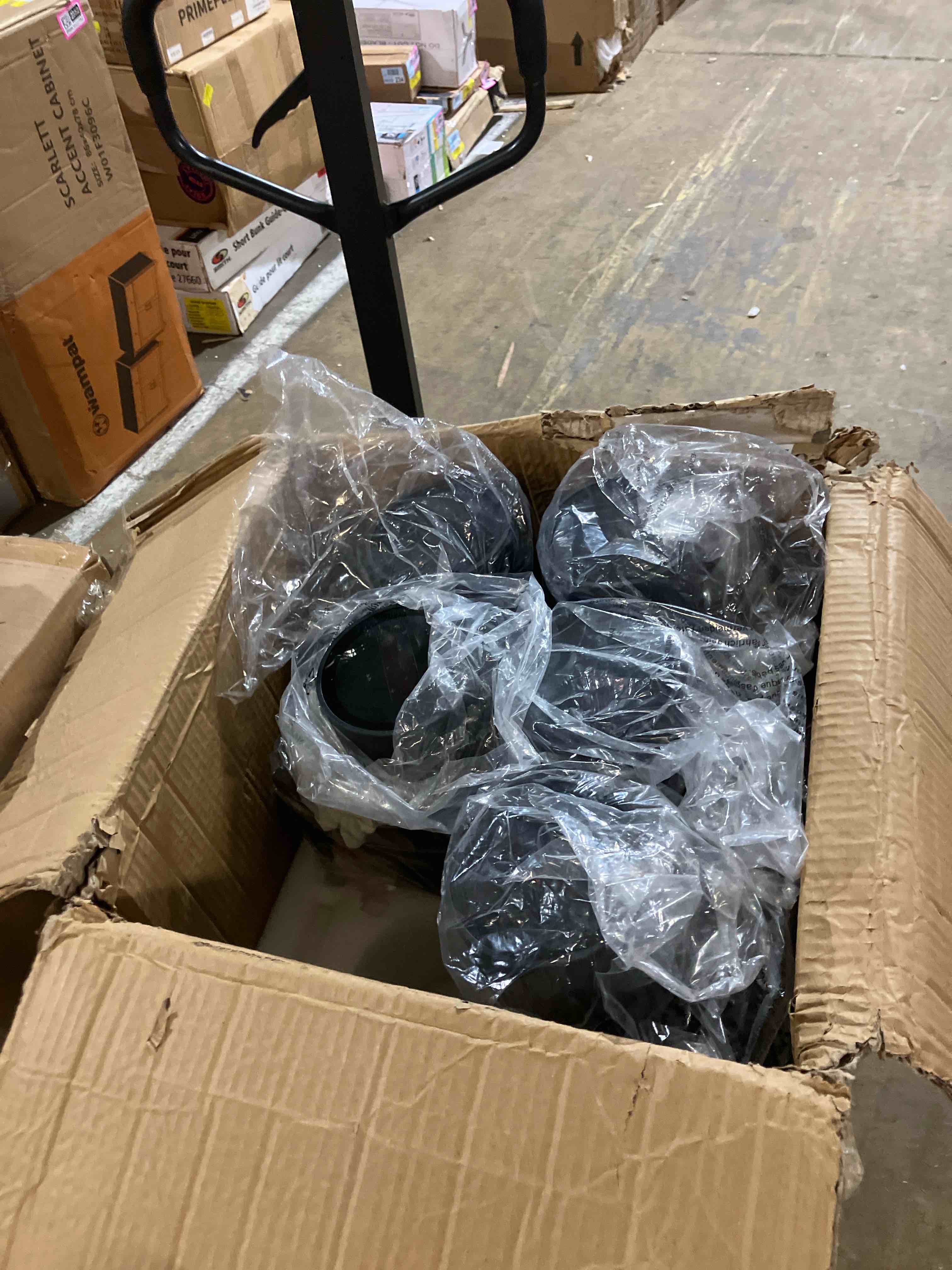 https://s3.amazonaws.com/lotting-images-prod/phillipi/BRN1946934_1751635312558.jpeg