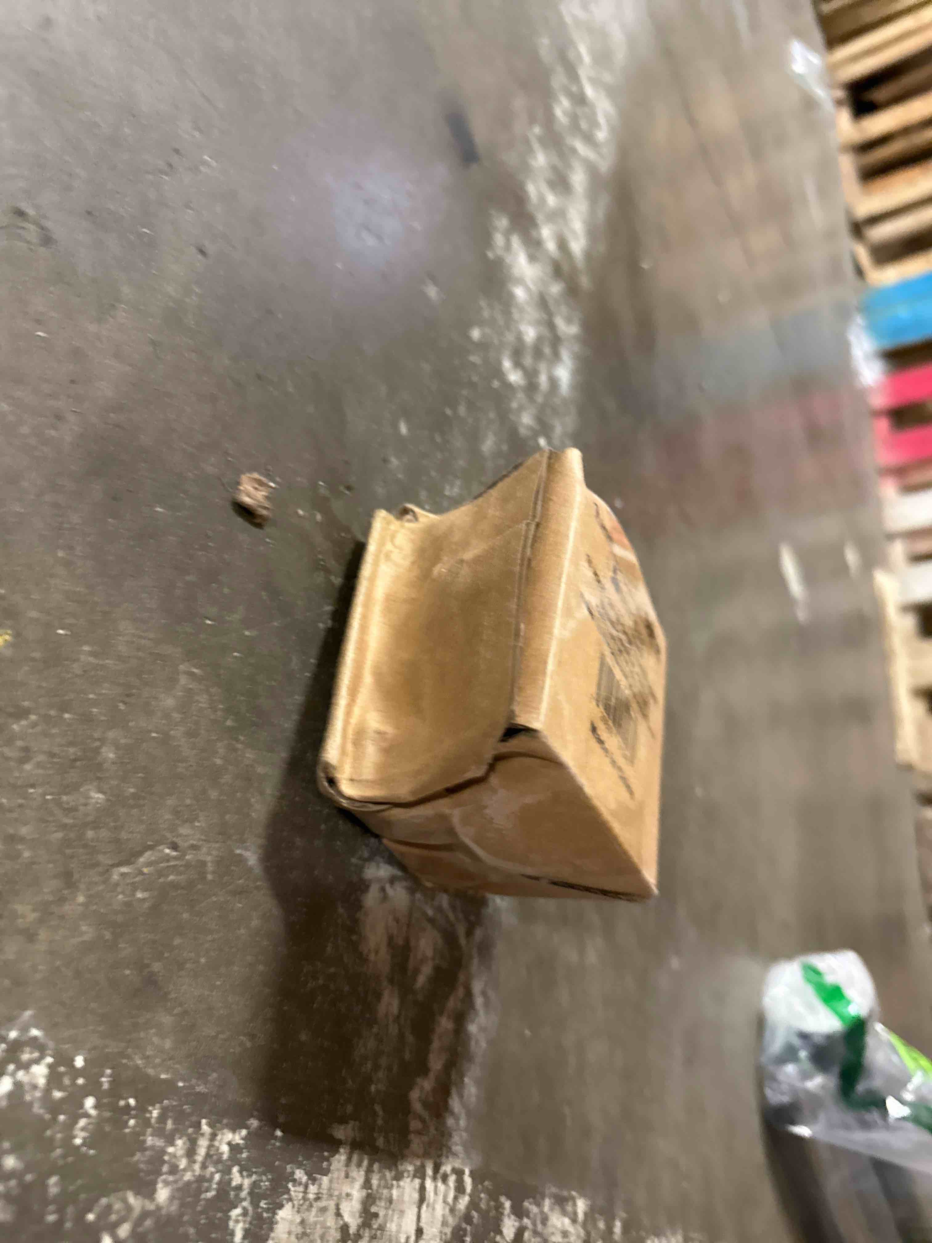 https://s3.amazonaws.com/lotting-images-prod/phillipi/BRN1947037_1751568839212.jpeg