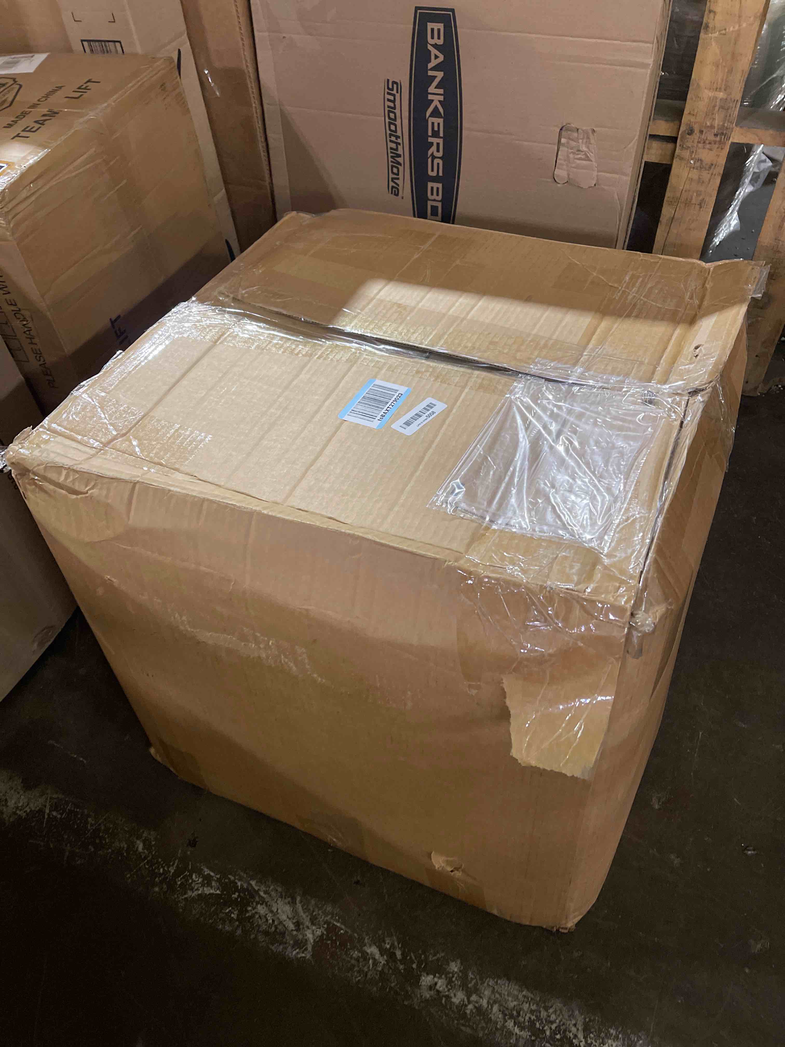 https://s3.amazonaws.com/lotting-images-prod/phillipi/BRN1947188_1751639872800.jpeg
