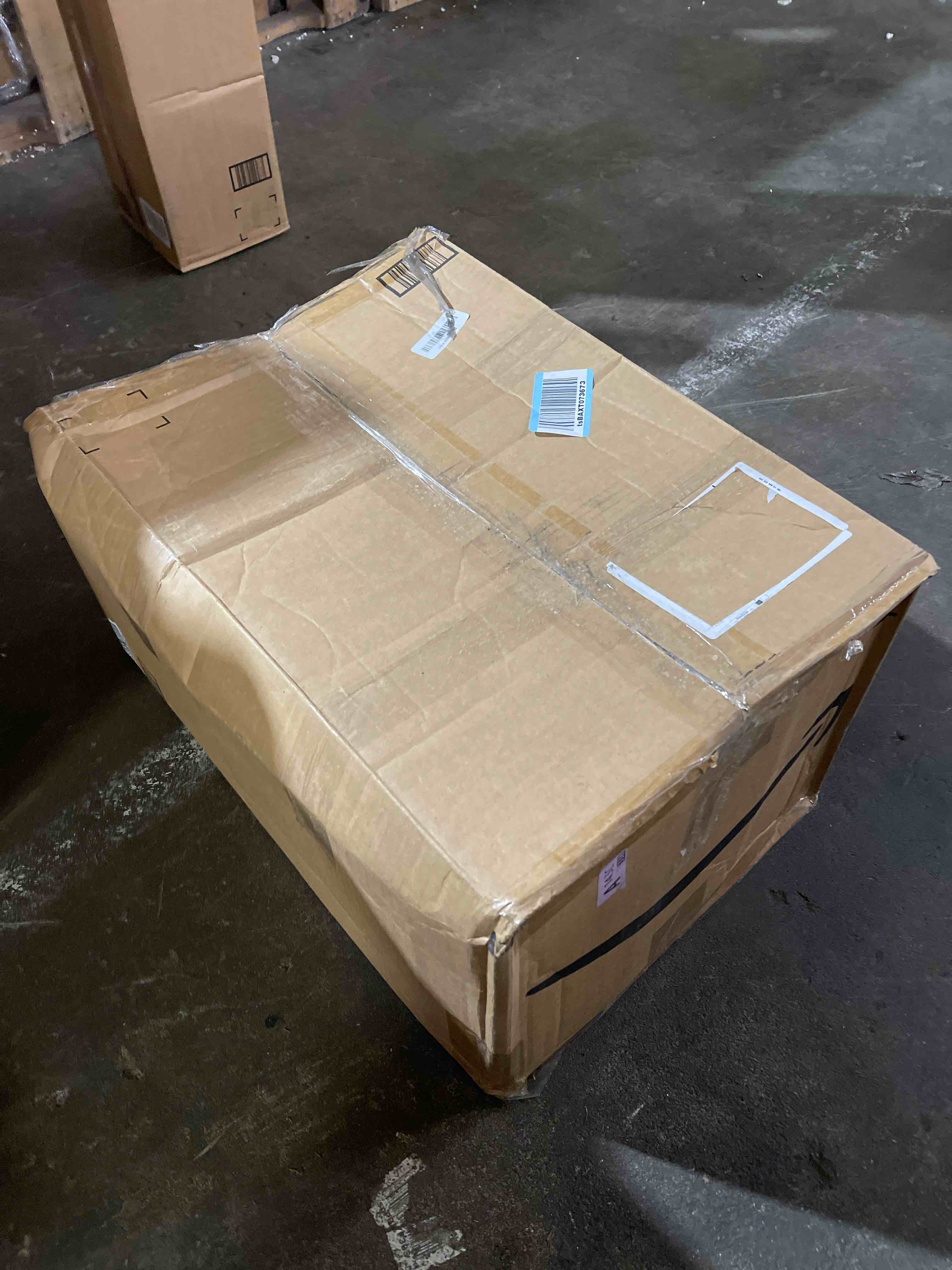 https://s3.amazonaws.com/lotting-images-prod/phillipi/BRN1947199_1751636780592.jpeg