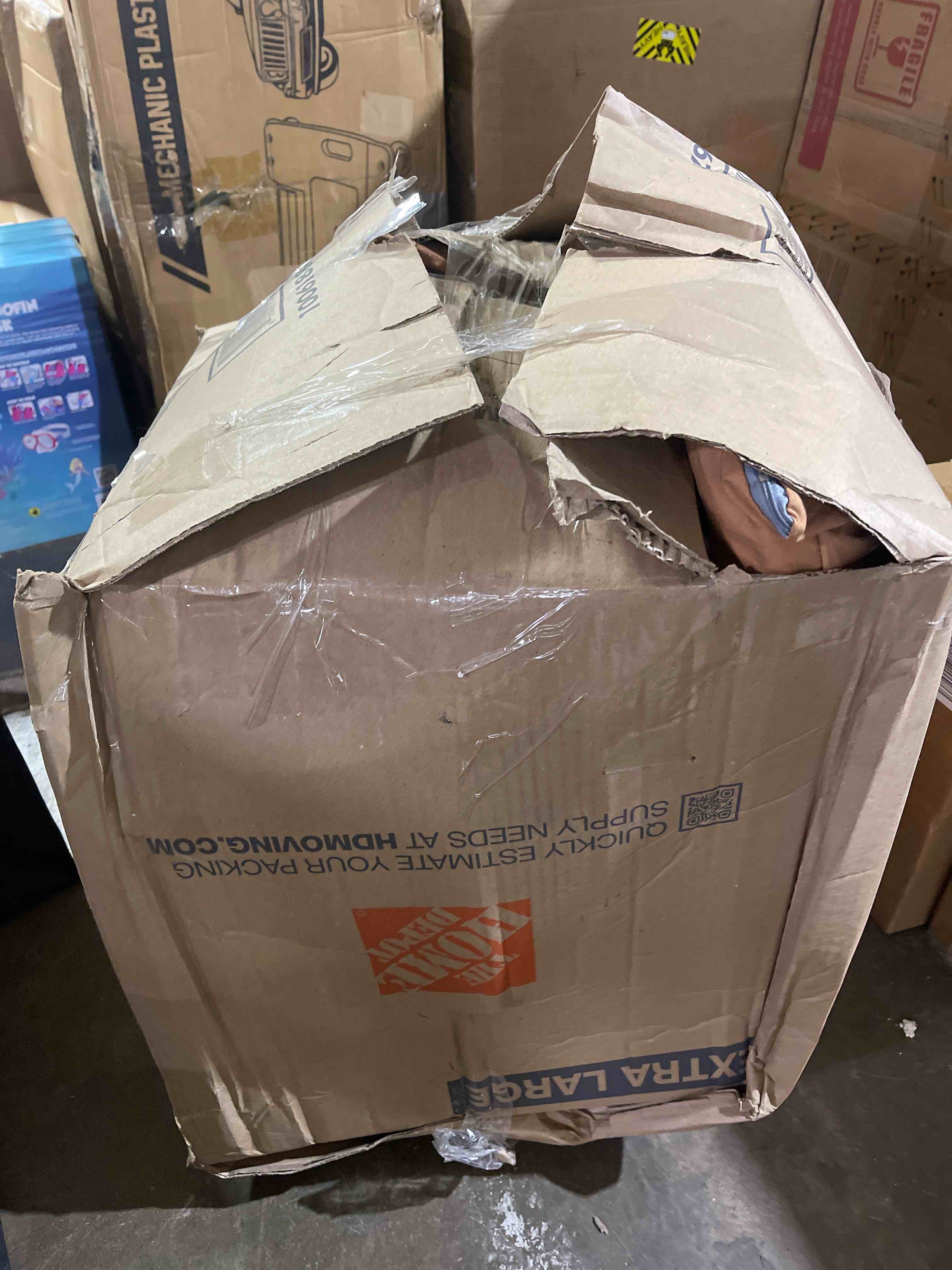 https://s3.amazonaws.com/lotting-images-prod/phillipi/BRN1947252_1751564071796.jpeg