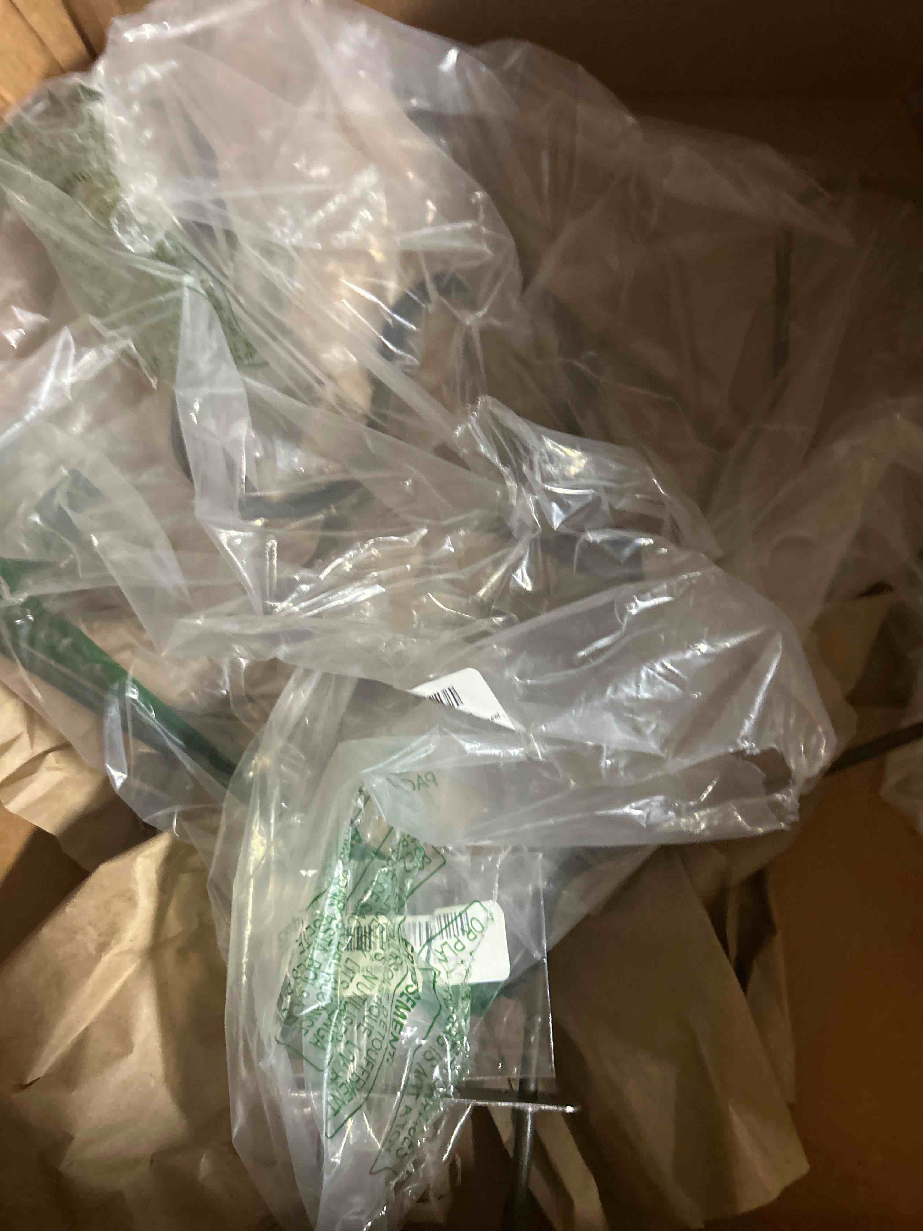 https://s3.amazonaws.com/lotting-images-prod/phillipi/BRN1947386_1752006928510.jpeg