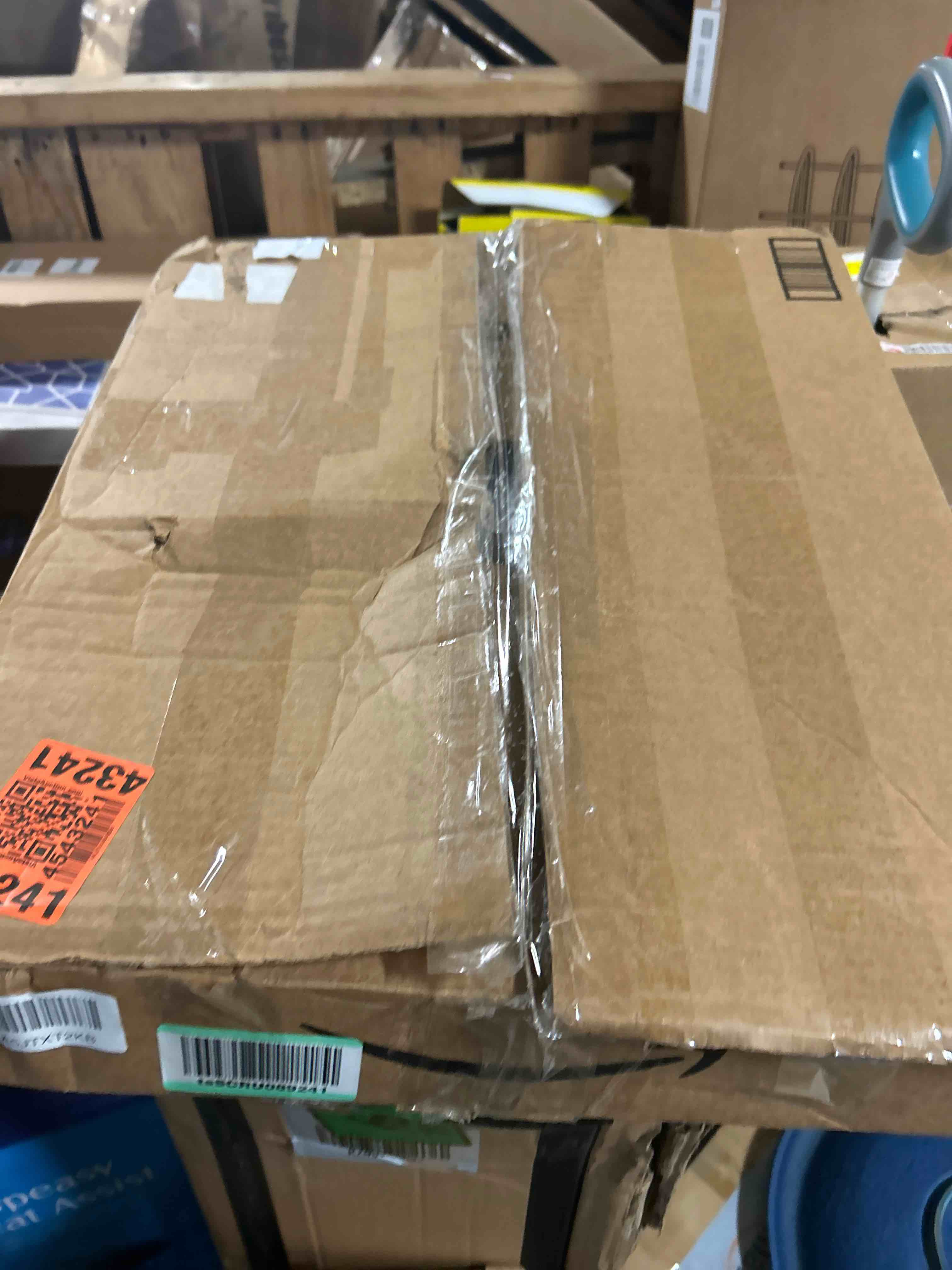 https://s3.amazonaws.com/lotting-images-prod/phillipi/BRN1947386_1752006995242.jpeg
