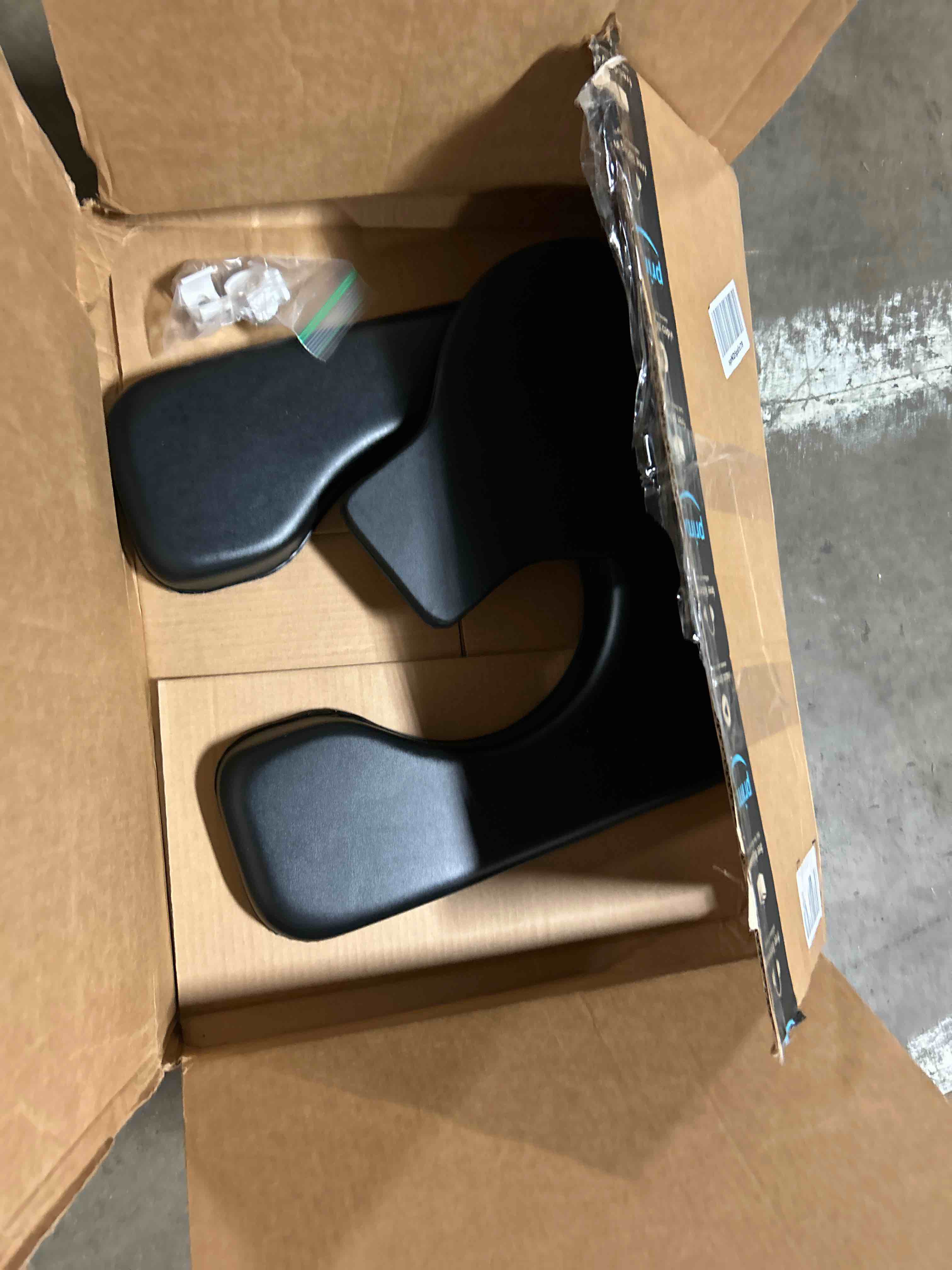 https://s3.amazonaws.com/lotting-images-prod/phillipi/BRN1947392_1752009124181.jpeg