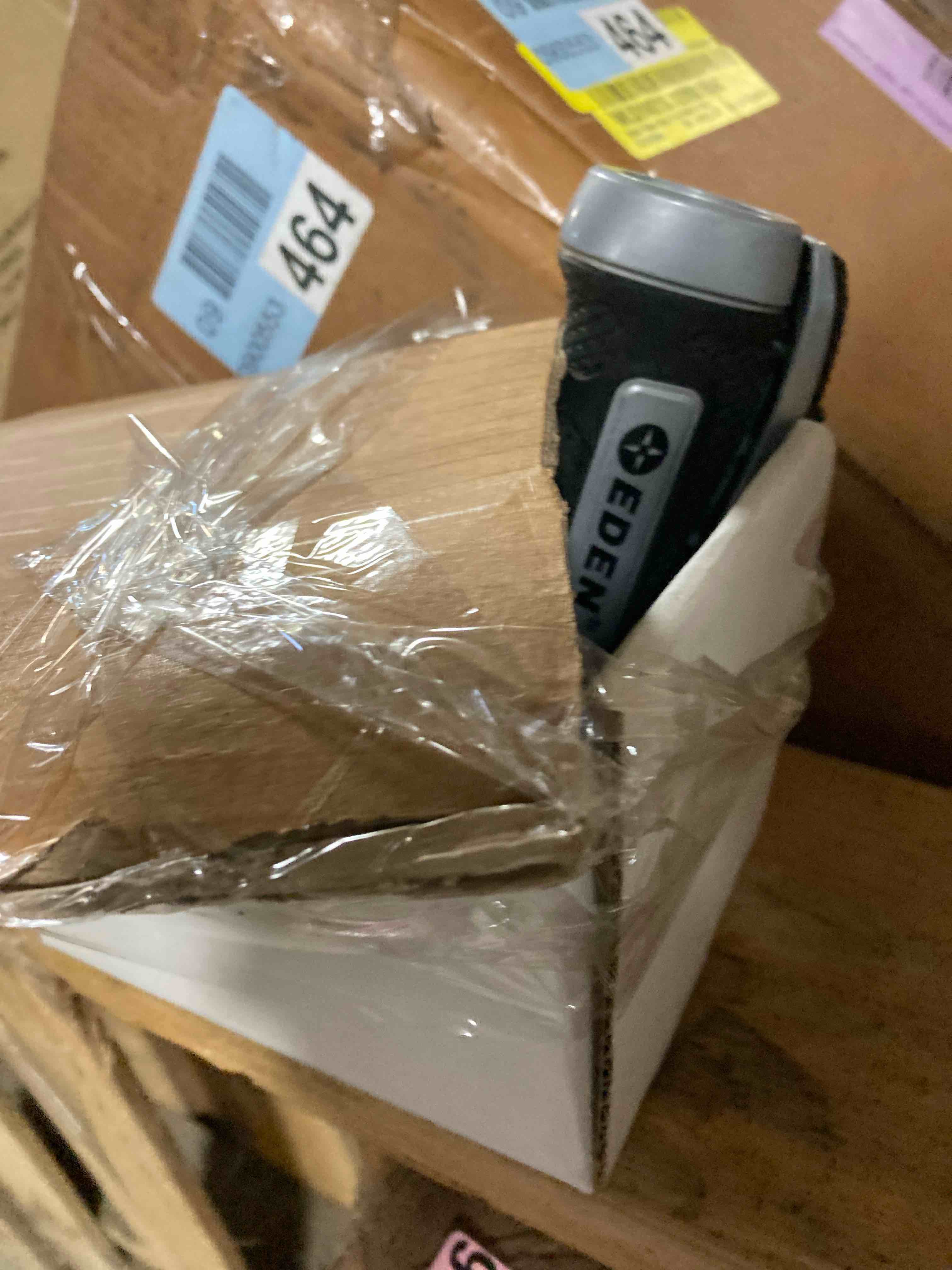 https://s3.amazonaws.com/lotting-images-prod/phillipi/BRN1947402_1752064590166.jpeg