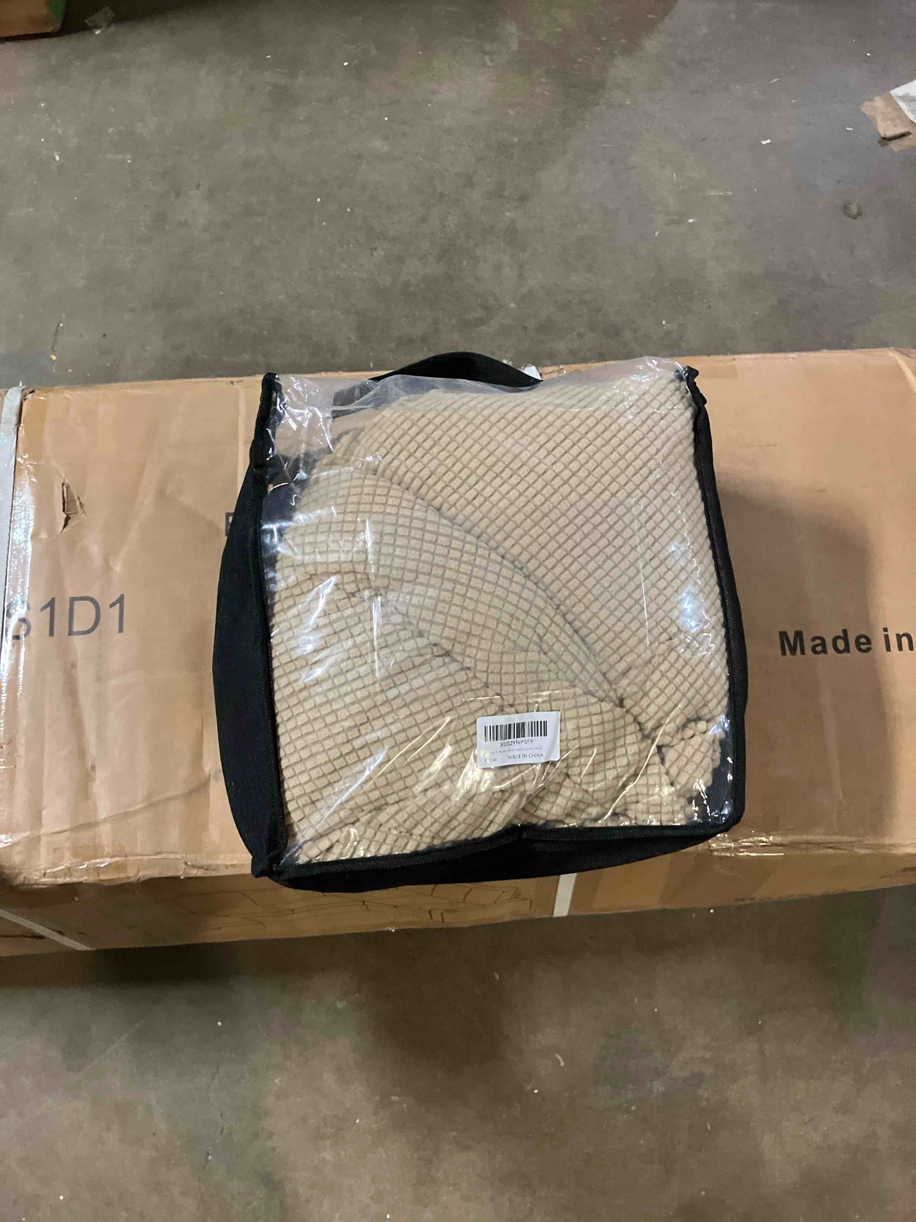https://s3.amazonaws.com/lotting-images-prod/phillipi/BRN1947414_1752011820691.jpeg
