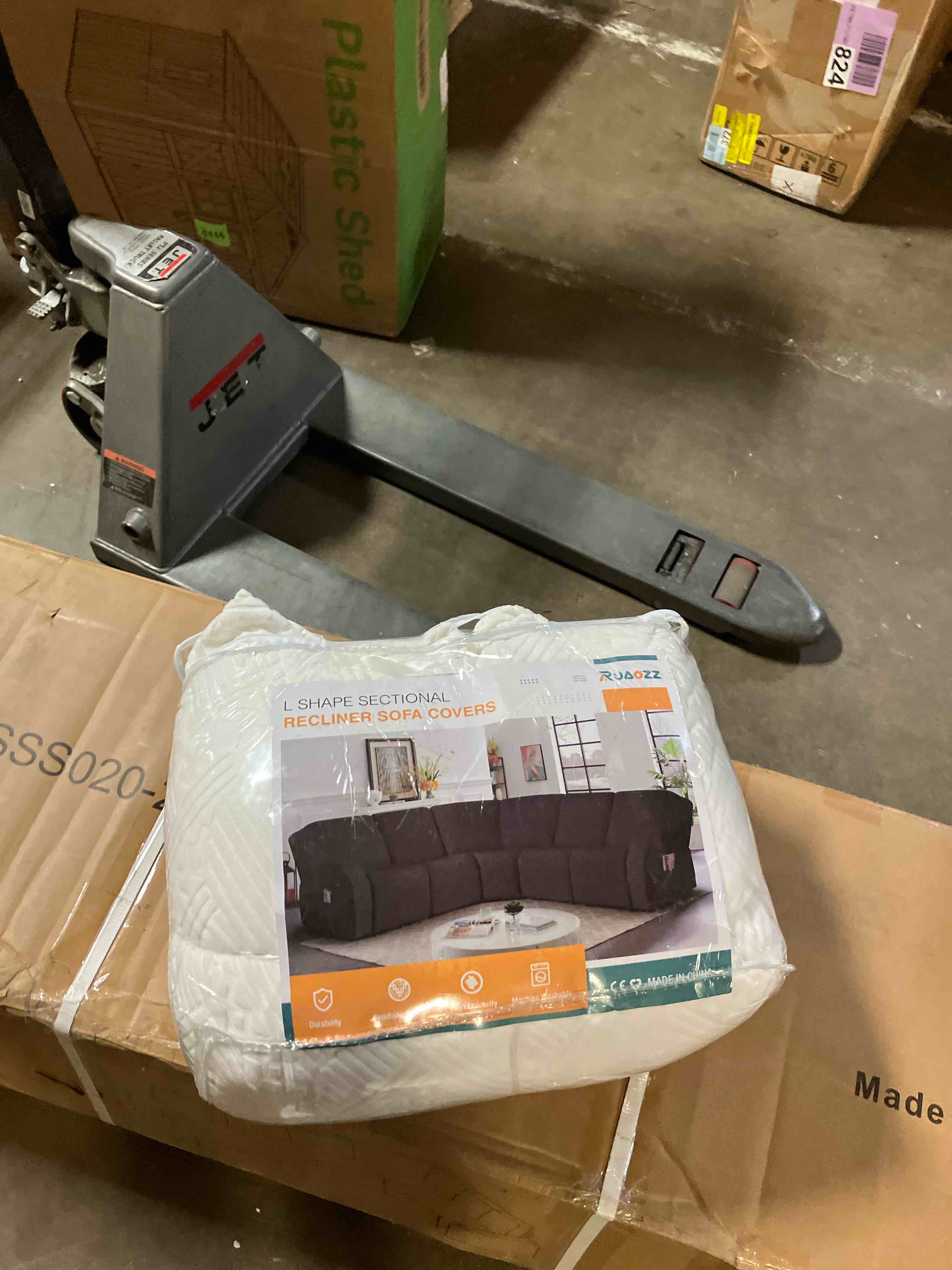https://s3.amazonaws.com/lotting-images-prod/phillipi/BRN1947426_1752010159726.jpeg