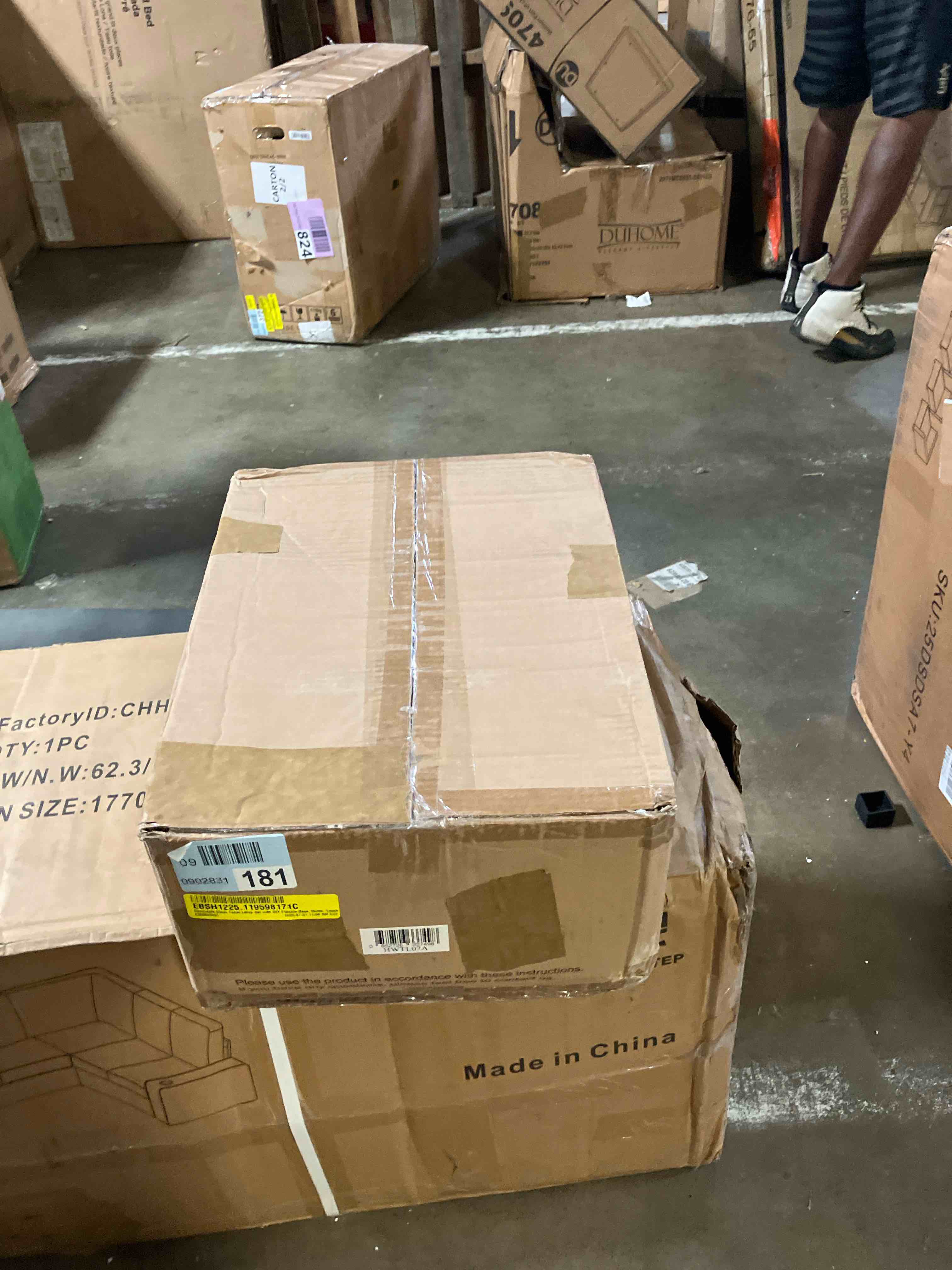 https://s3.amazonaws.com/lotting-images-prod/phillipi/BRN1947428_1752009673371.jpeg