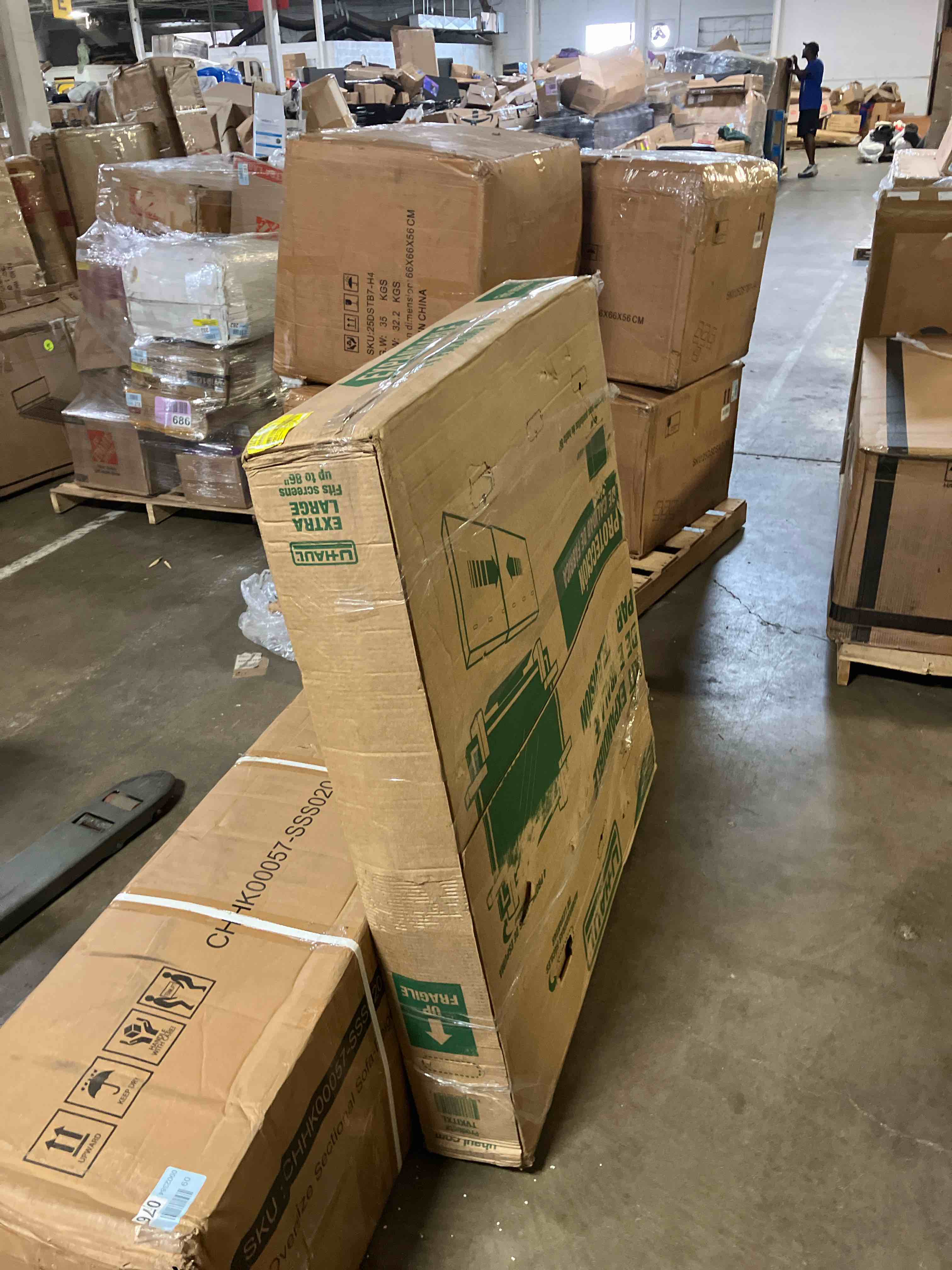 https://s3.amazonaws.com/lotting-images-prod/phillipi/BRN1947461_1752002573319.jpeg