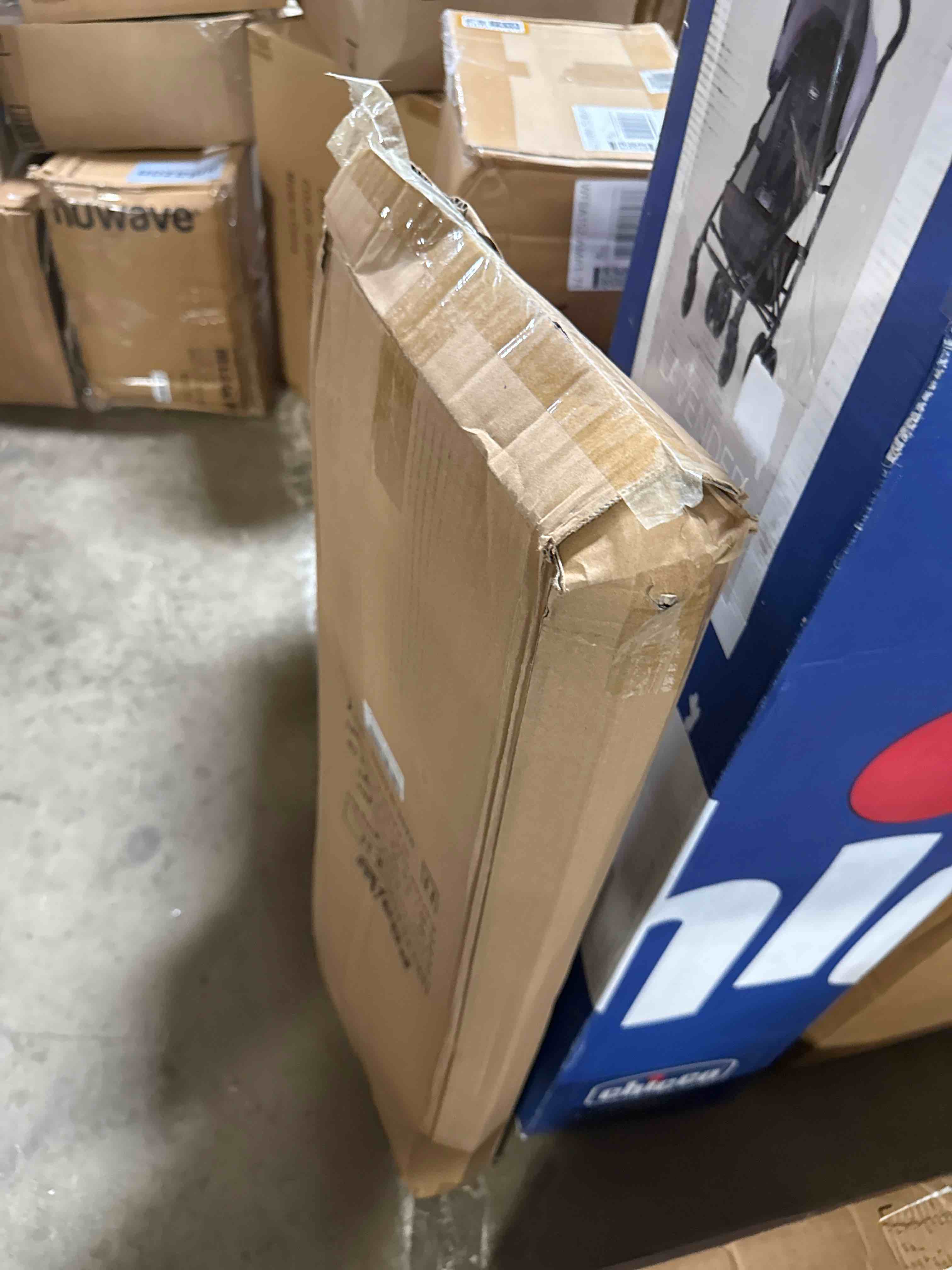 https://s3.amazonaws.com/lotting-images-prod/phillipi/BRN1947527_1752173899583.jpeg