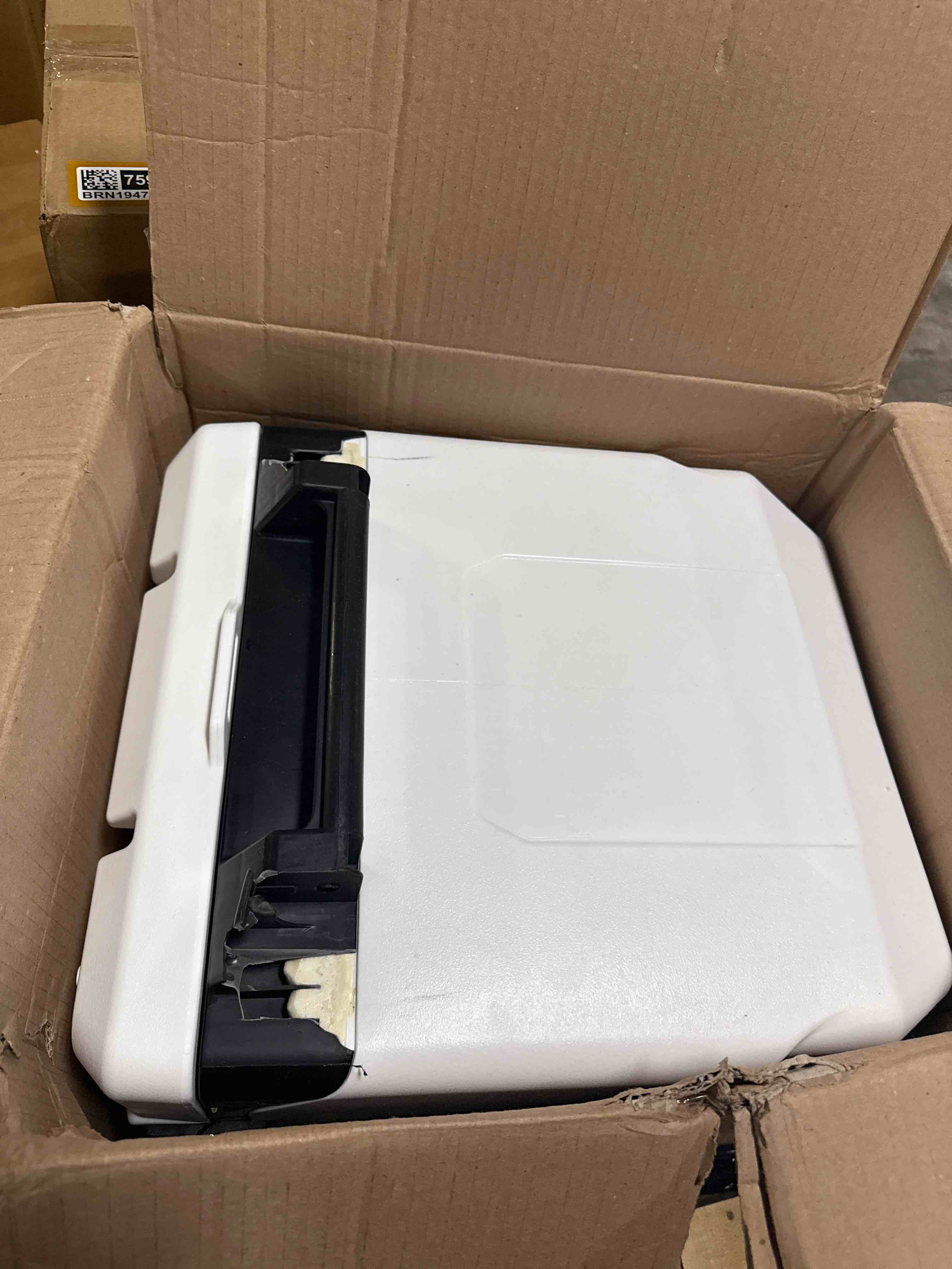 https://s3.amazonaws.com/lotting-images-prod/phillipi/BRN1947597_1752243773007.jpeg