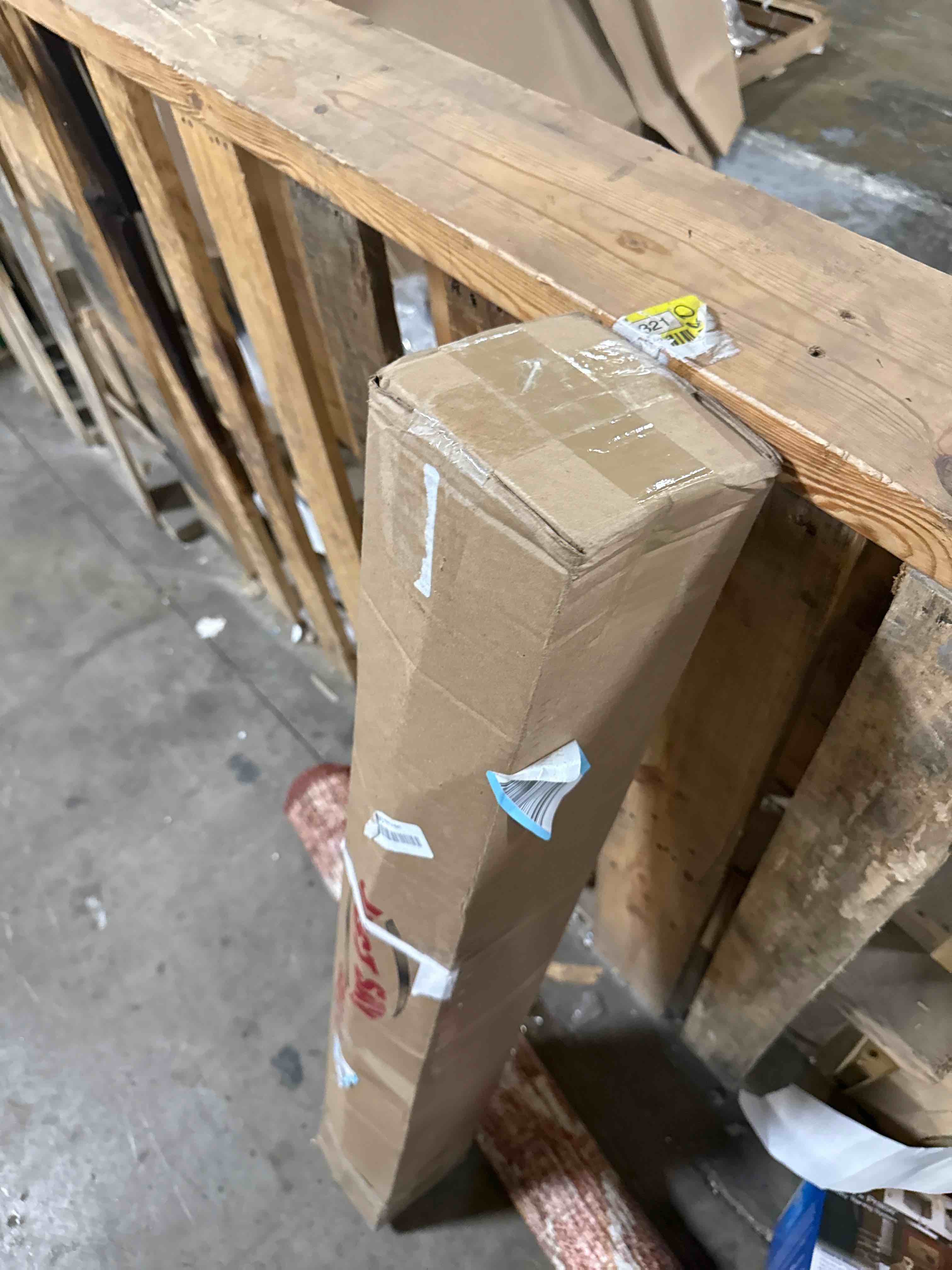 https://s3.amazonaws.com/lotting-images-prod/phillipi/BRN1947613_1752247515054.jpeg