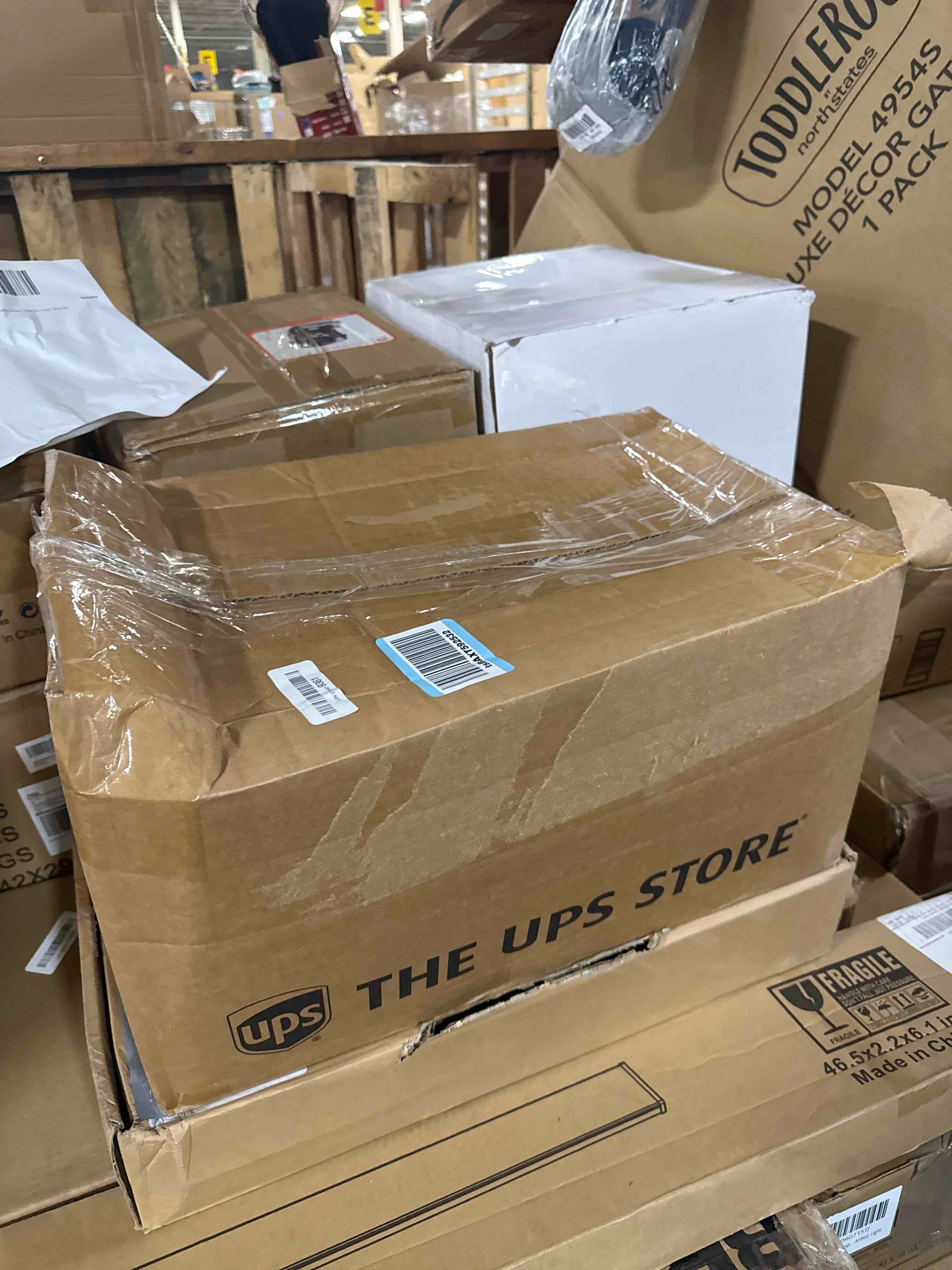 https://s3.amazonaws.com/lotting-images-prod/phillipi/BRN1947650_1752256055666.jpeg